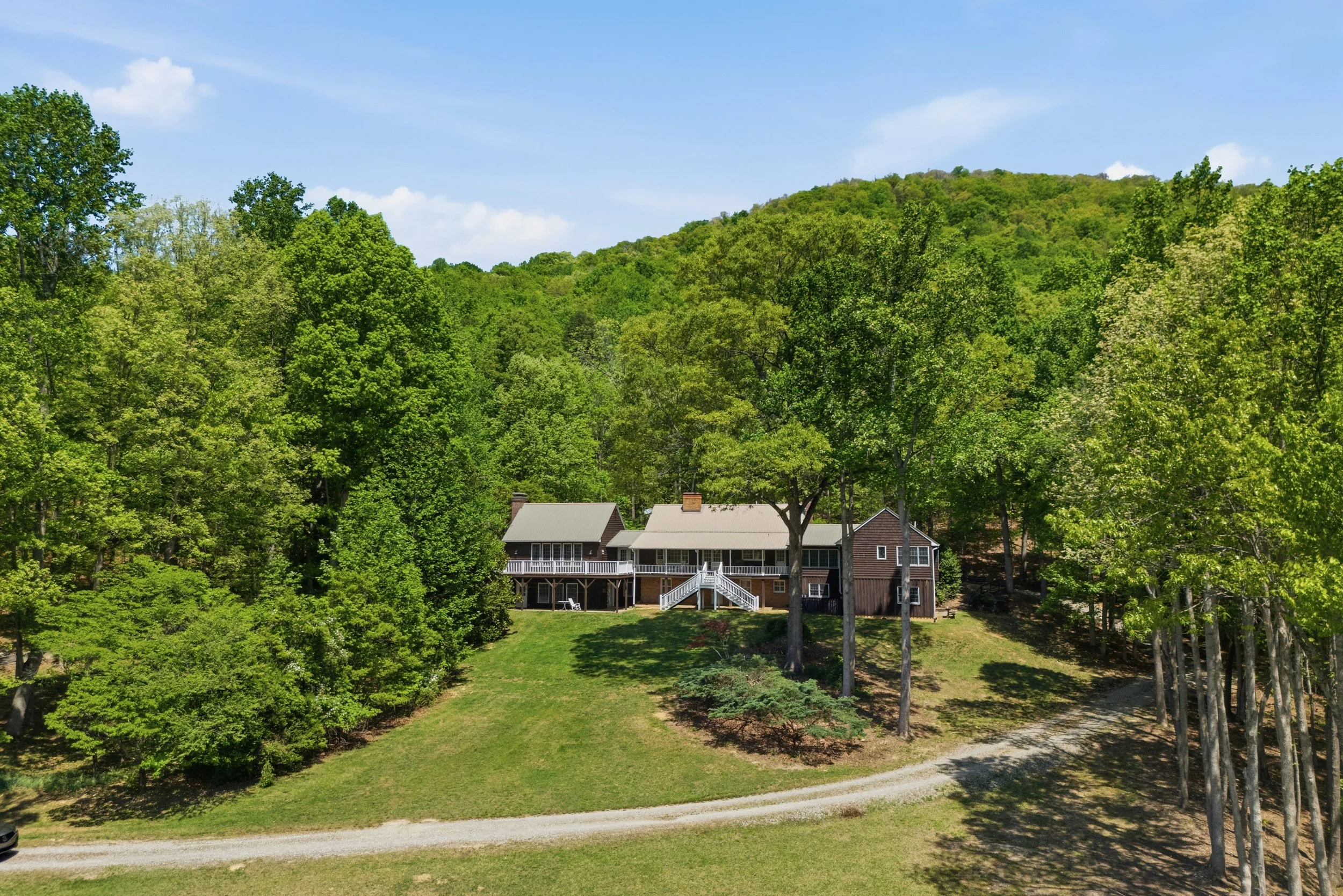 How to photograph real estate with your cell phone (and acutally get good results!)