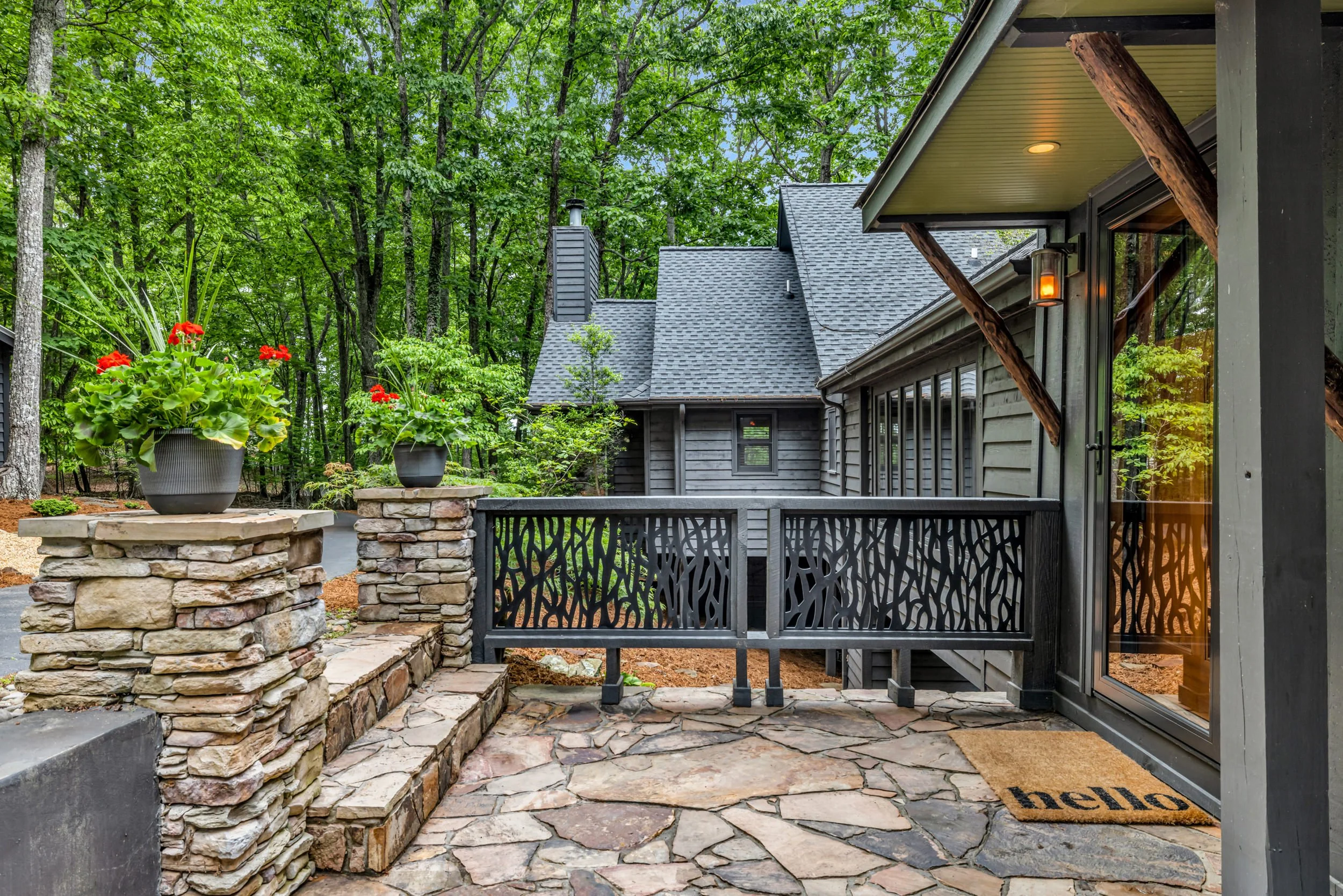 1555 mica mine rd-25.jpg