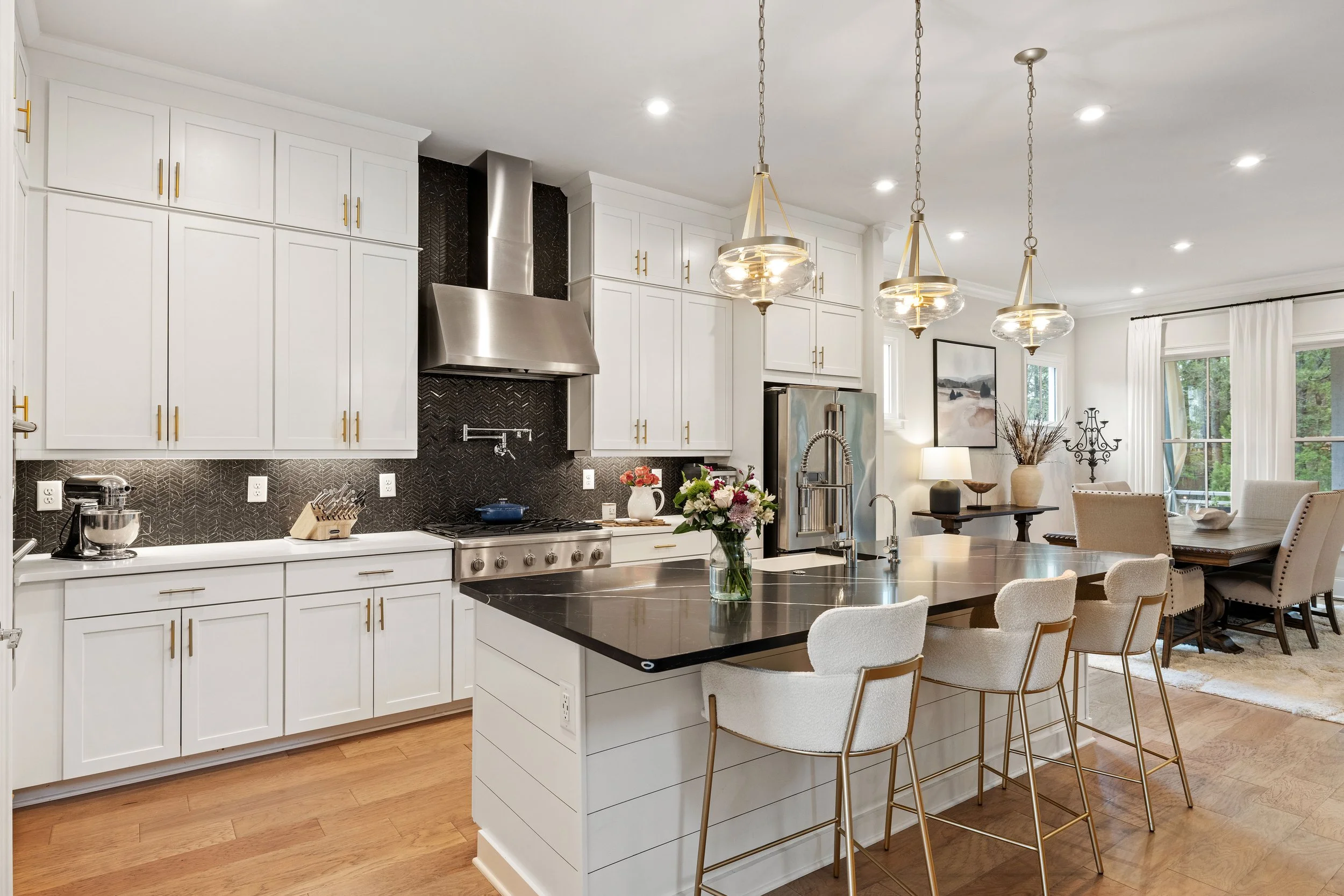 040325-2200 Cortland Road Milton-IMG-9734(1).jpg