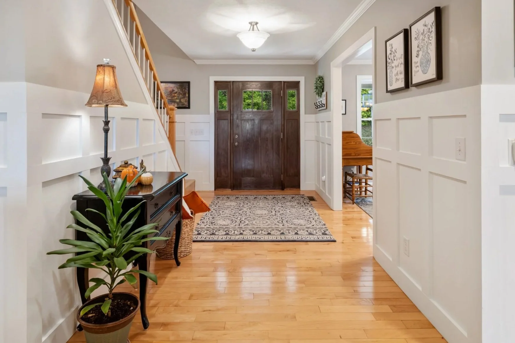 Warm and Inviting First Impression Foyer