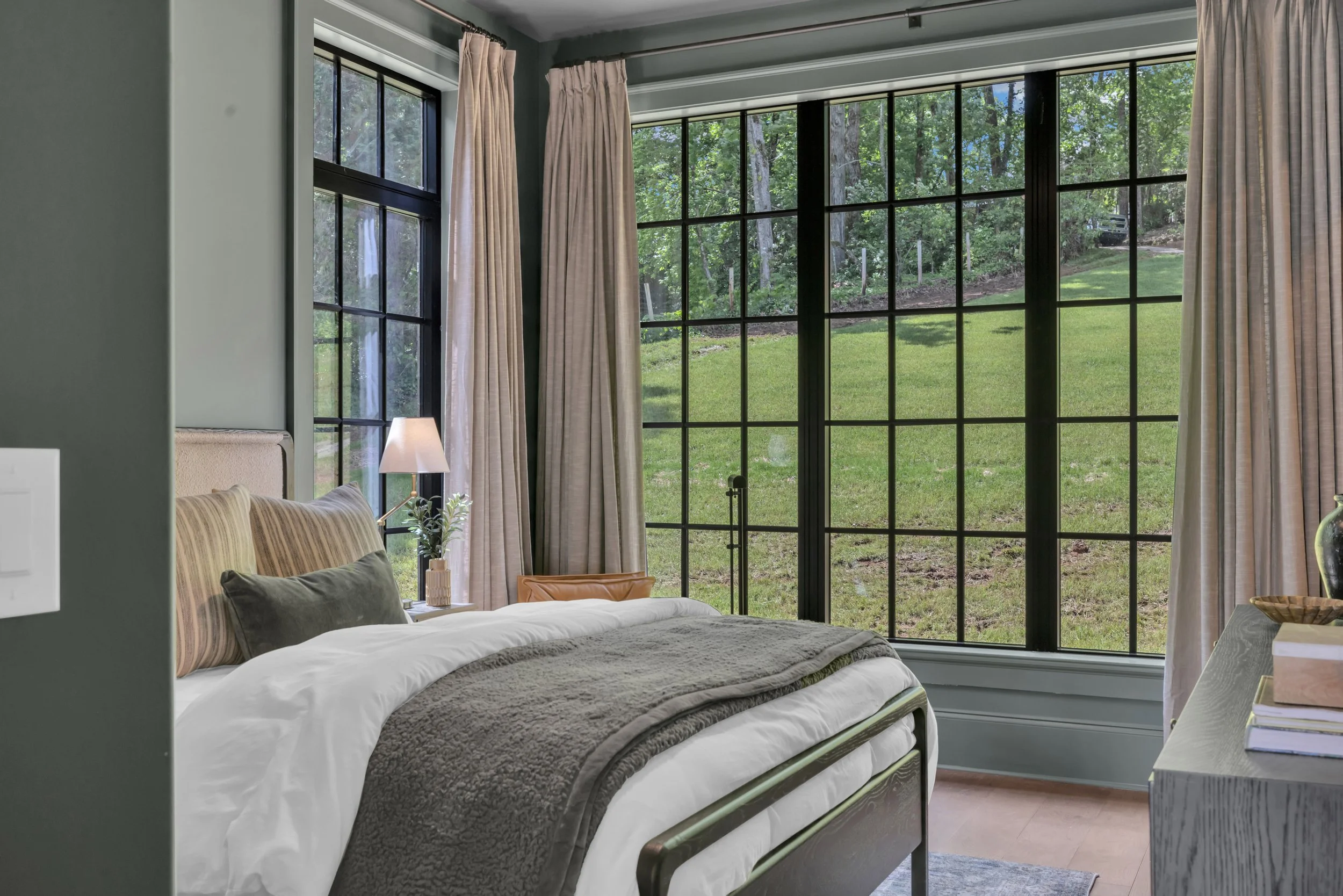 780-052125 -2337 Cedar Cliff Rd Hiw-VRBO-IMG-8630.jpg