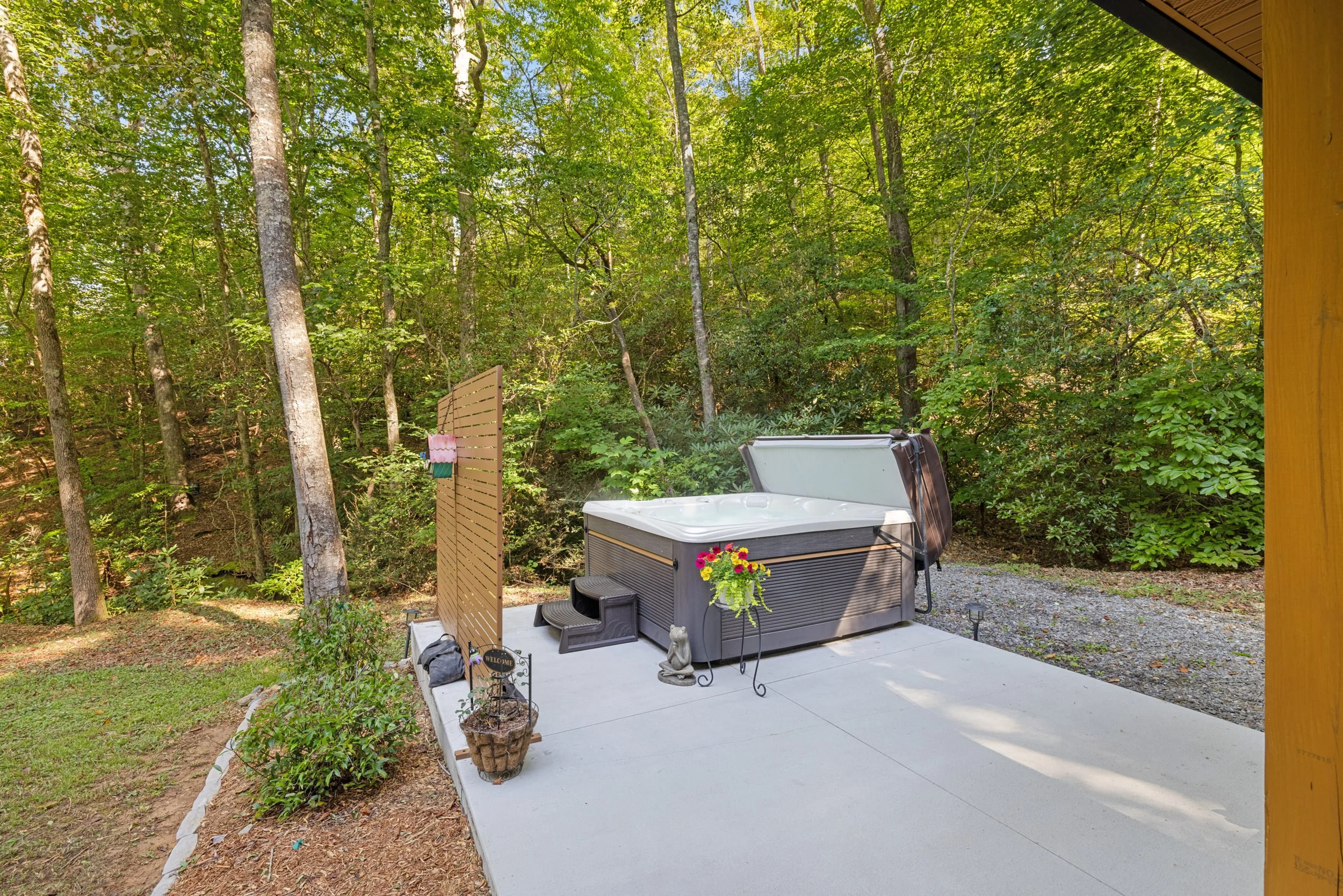 s-img-9084-173 gardenia ct-kboyer-082825.jpg