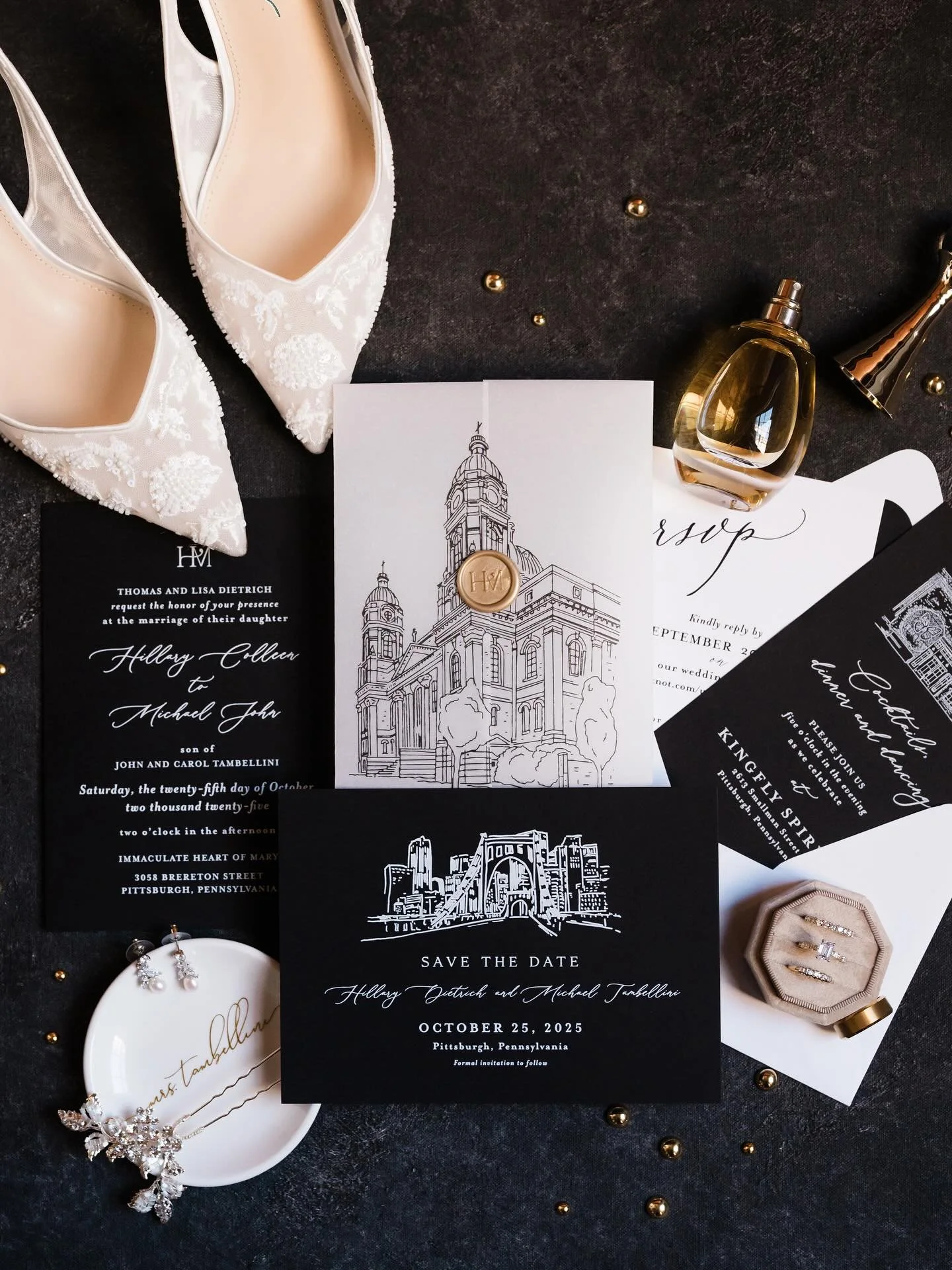 Three things we love and can’t go wrong with:
• A classic black and white theme
• Stationery and a custom monogram for your event
• Flat-lay photos of the pretty details
Hillary + Mike had such a gorgeous vision and @bridgepersp