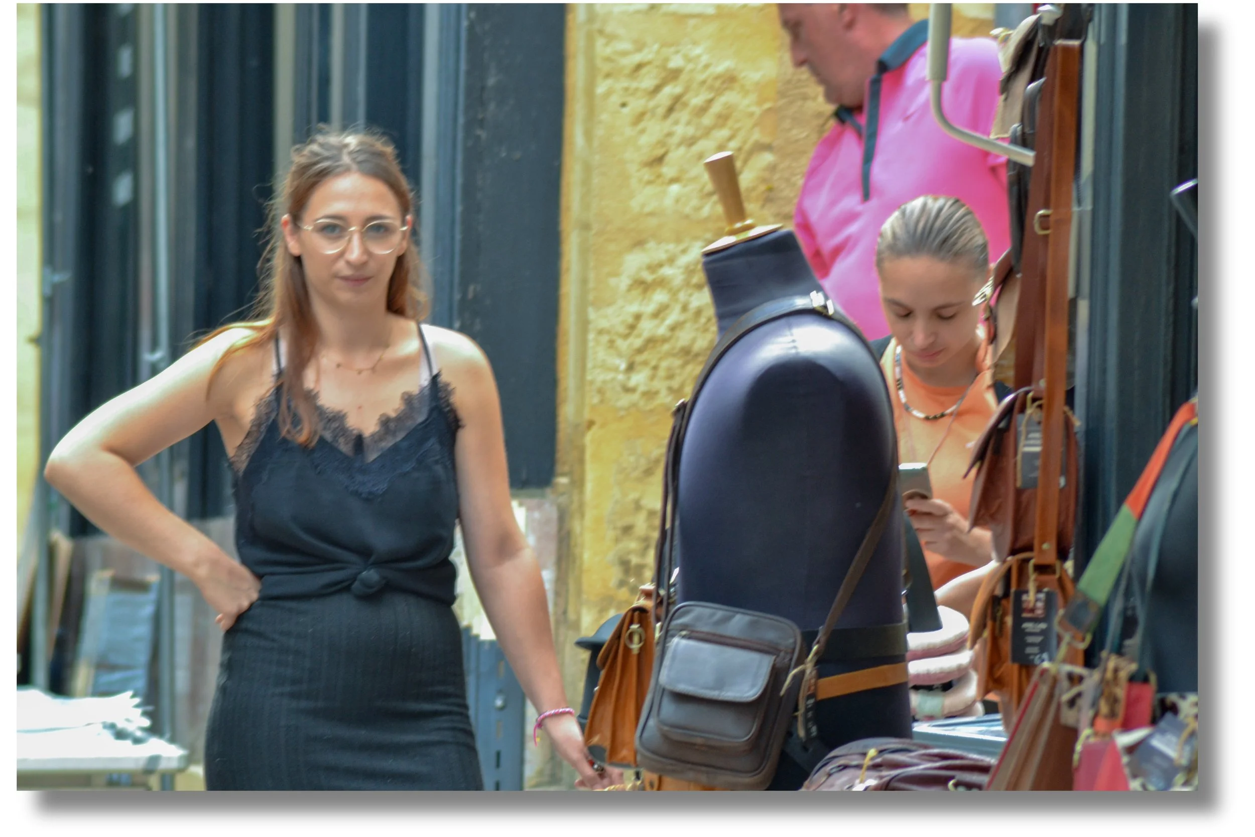 chacun dans son monde.jpeg