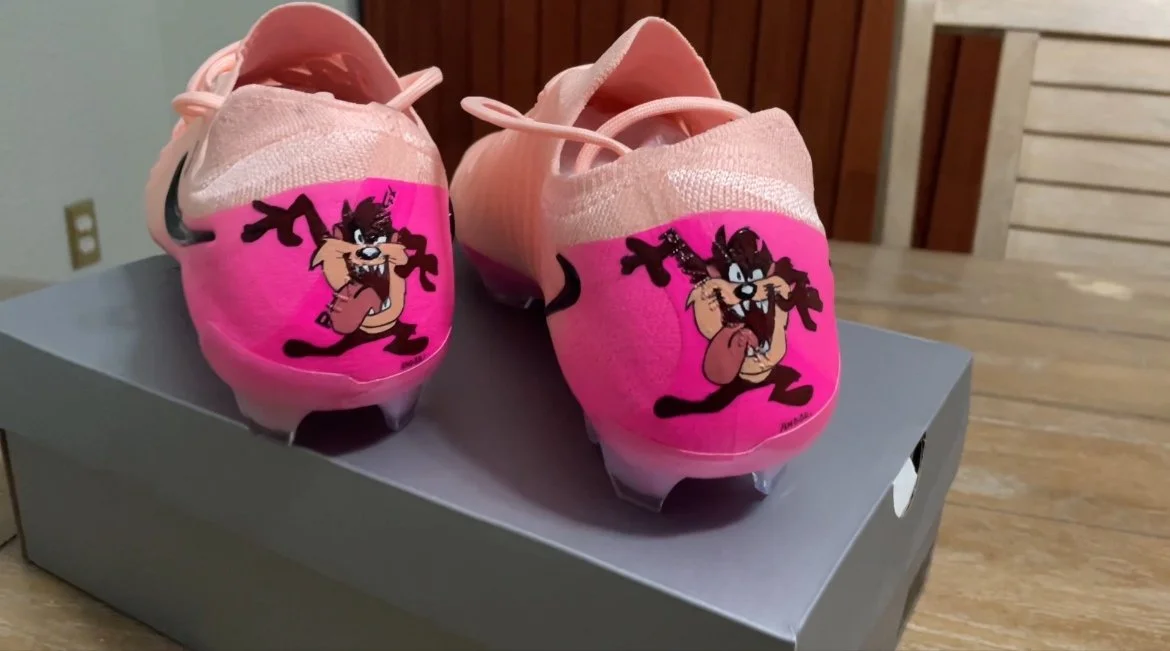 Hand Painted Soccer Cleats for a Guatemalan Pro