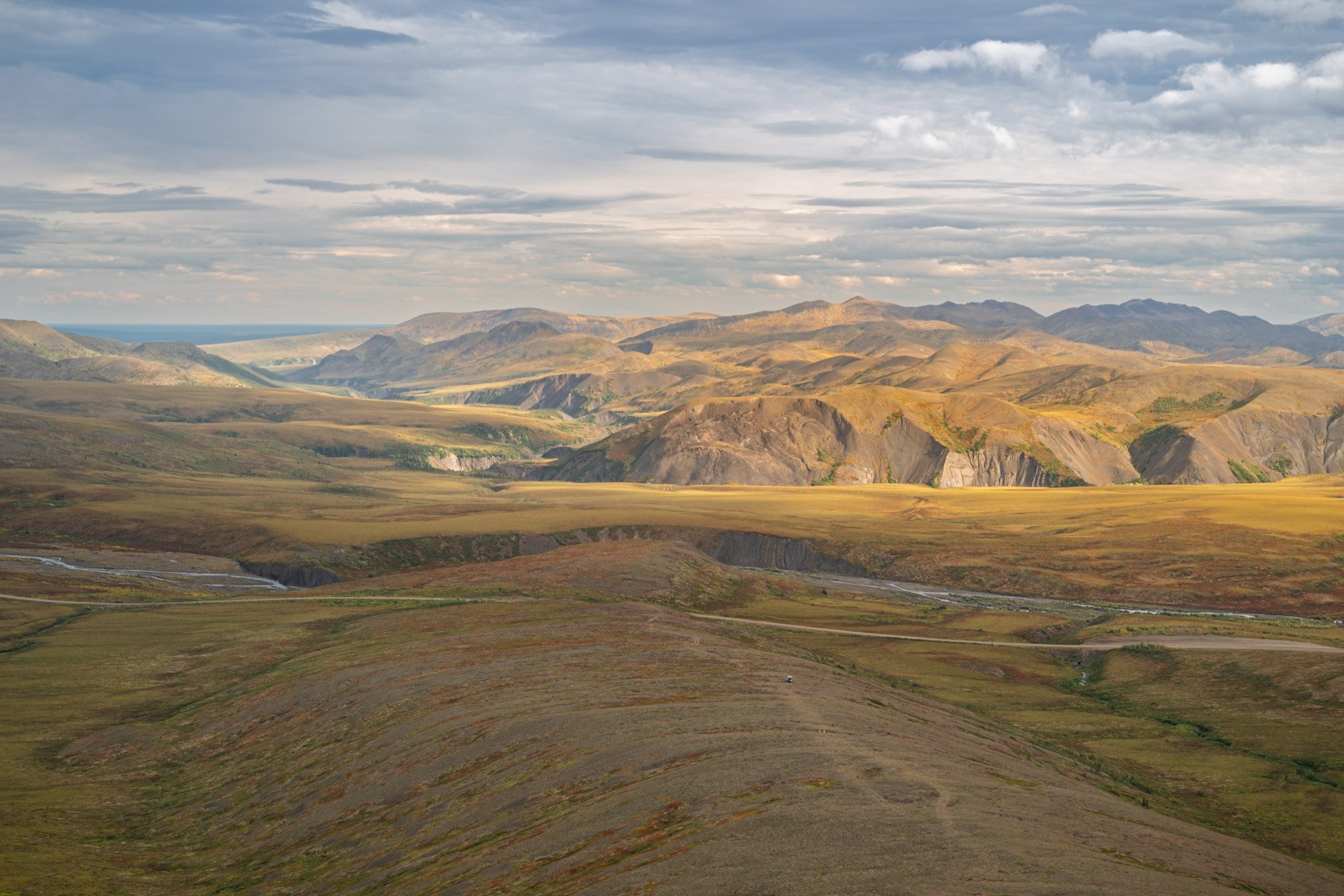 Dempster highway, Richardson Mountains, NWT, Canada 2025