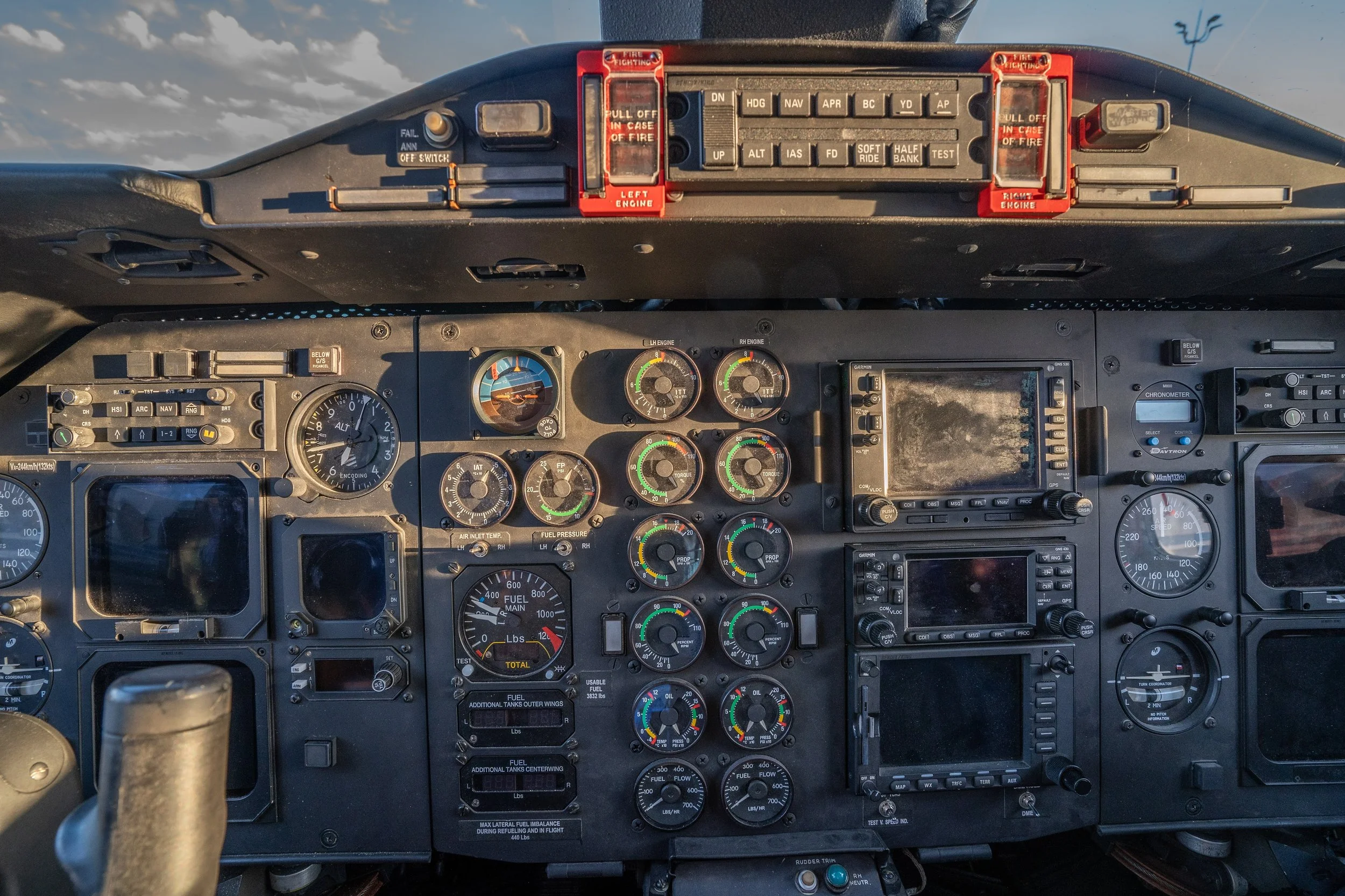 COCKPIT 7.jpg