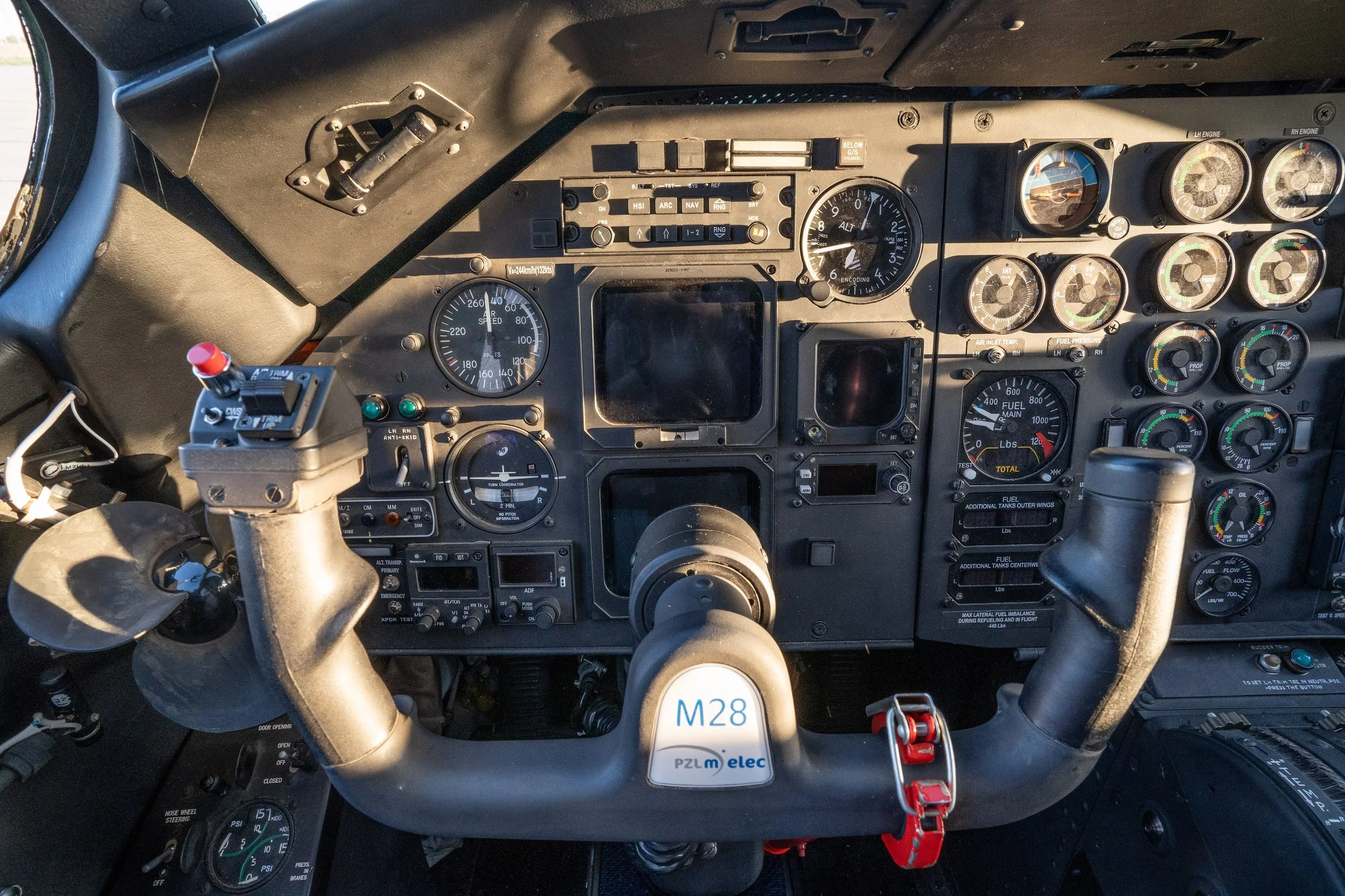 Show me the money plane-01198.jpg
