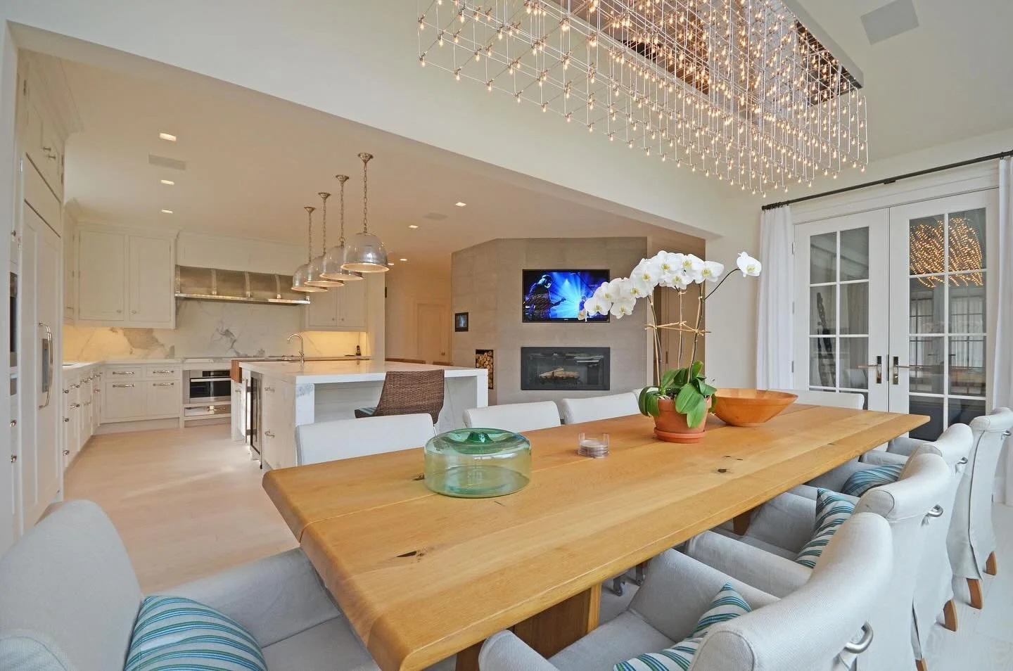 Happening today! A multi-credit event at The Crescendo Lounge&hellip; free and includes lunch.

Join us at Crescendo&rsquo;s new Westhampton Beach showroom for a morning of learning together. Course descriptions available at aiapeconic.org.

9:30am: 