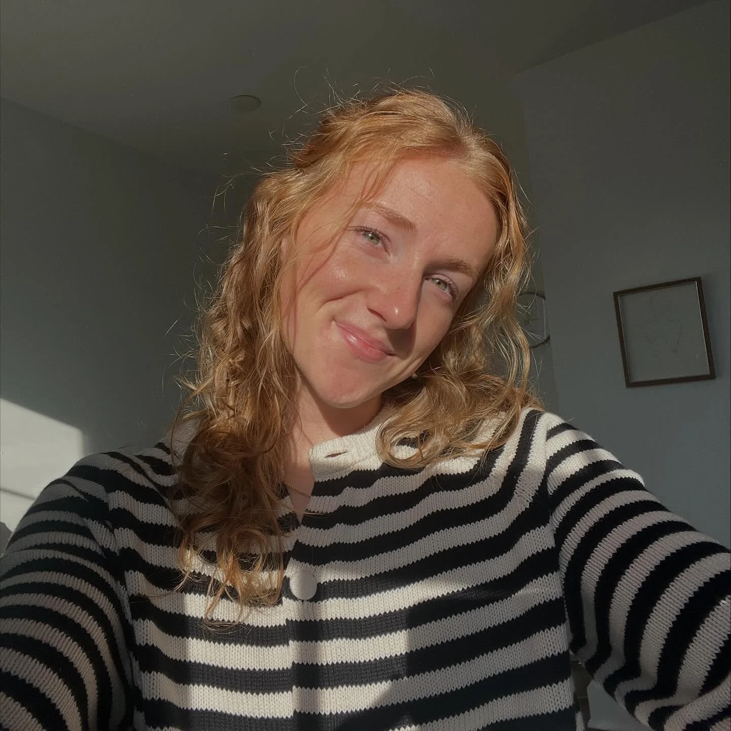 Consistency pays off ✨
Morgan has been testing our new products alongside red light therapy and high-frequency treatments — and the glow speaks for itself! Her skin looks smoother, brighter, and more refreshed than ever.
Swipe to see the before