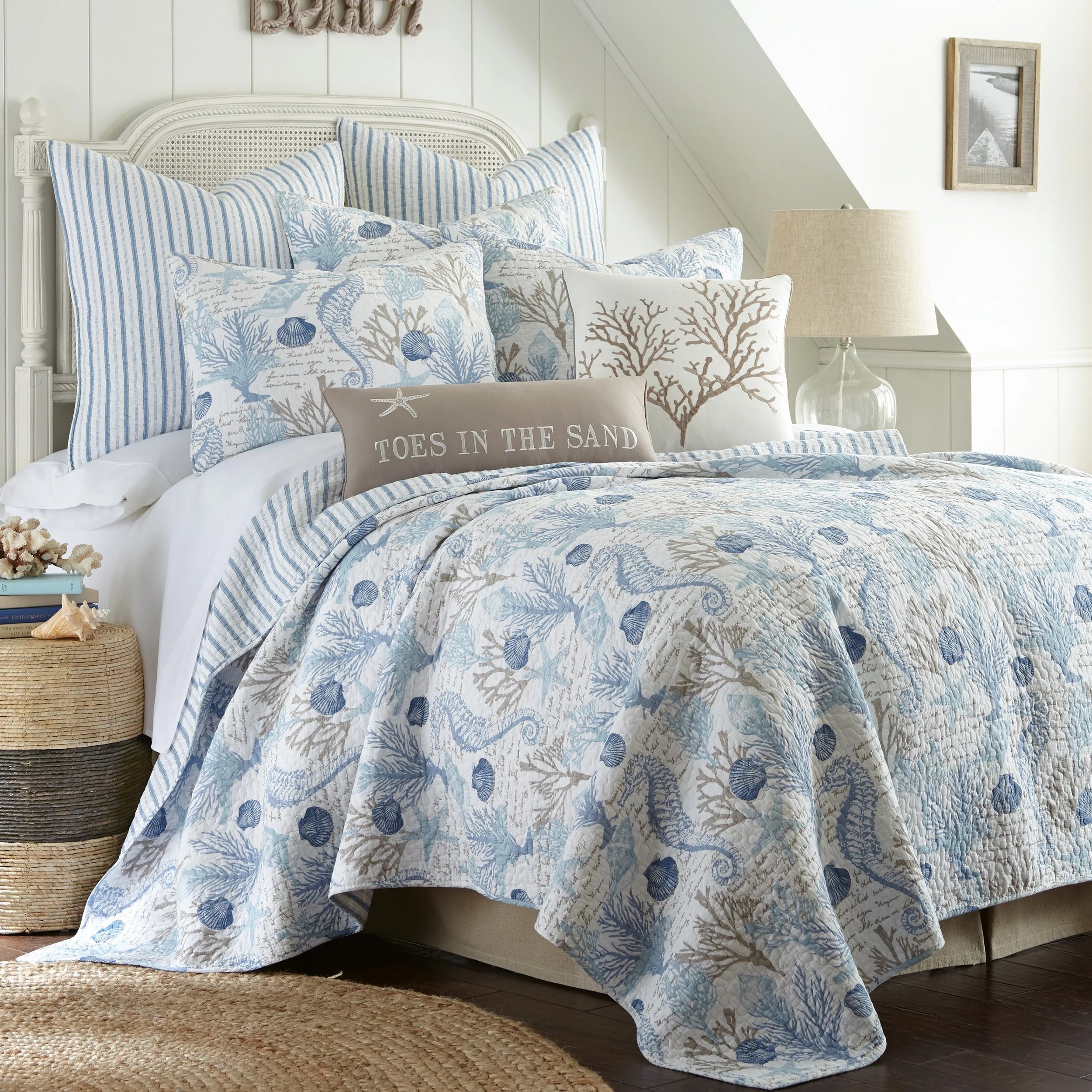 Caroline Islands Quilt Set