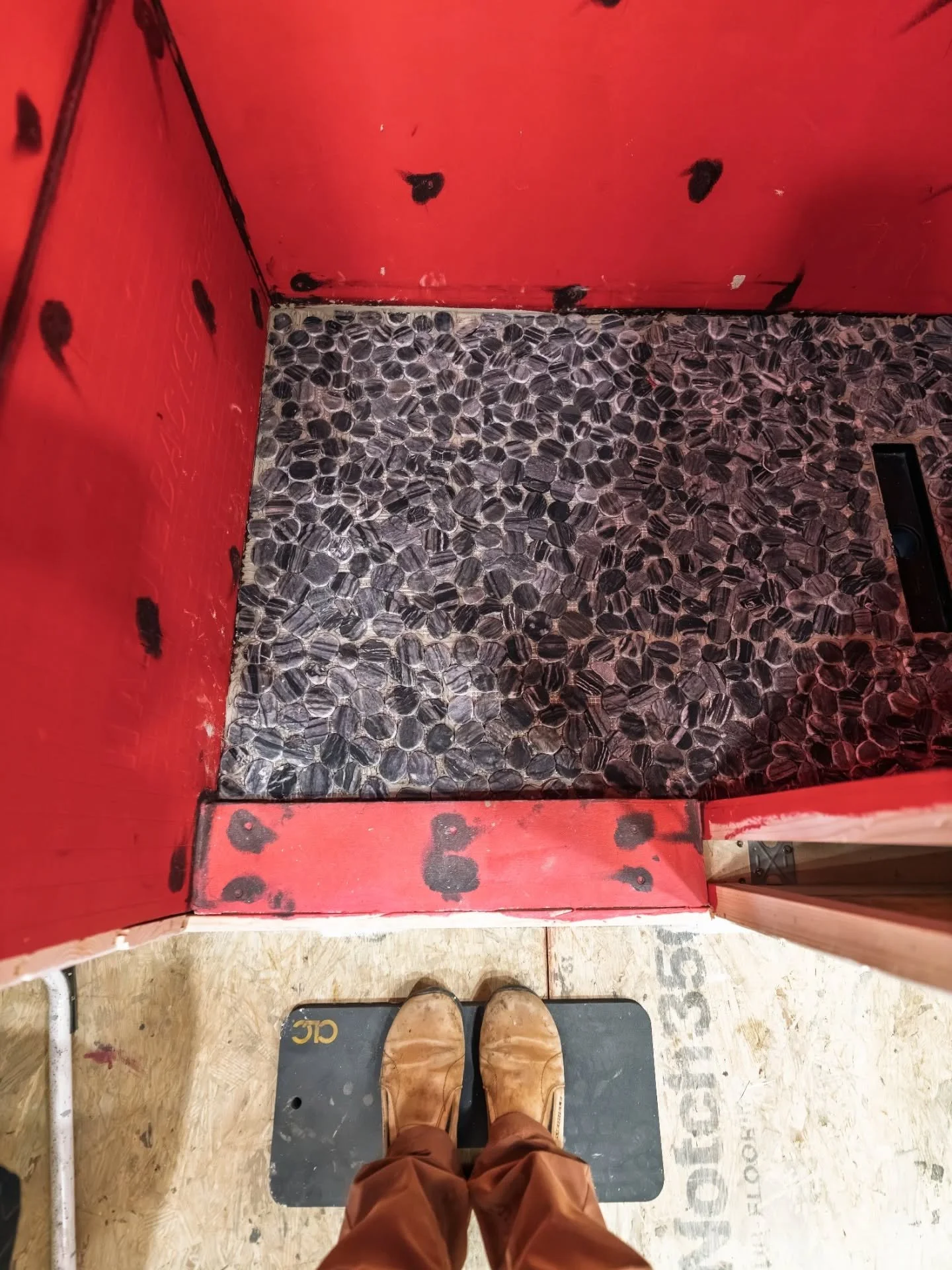 Interior tile and cabinetry progress on our 1997 Stewart and Stevenson 6x6 tiny home on wheels. More photos to come. Follow along!

1,2- we saw the river rock tile in a different Trax truck and decided to pick it too
3- we have cabinets!
4- cuteness 