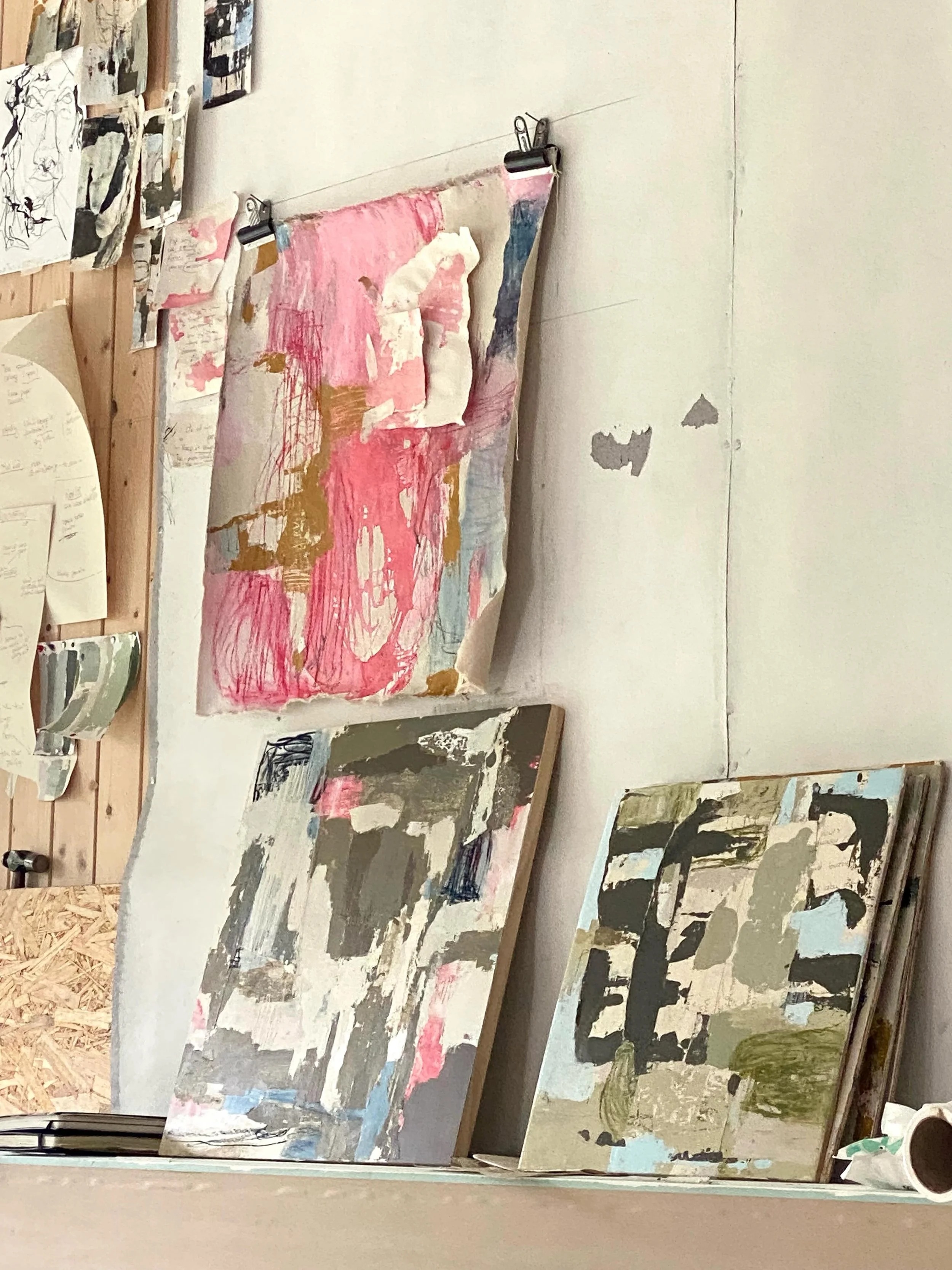 keeping at it . my new found passion for filling my creative urge to express
.
.
.
.
.
🏷️ jeweller turned multi media artist, mixed media, acrylic and collage
.
.
.
#tinahjelm #tinahjelmart
