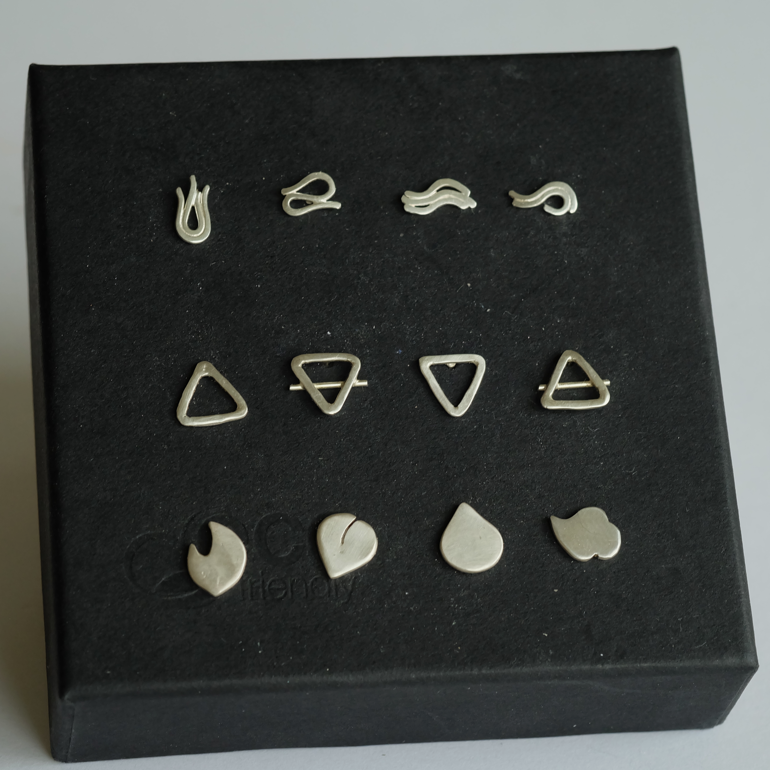the4elements_postback earrings.png