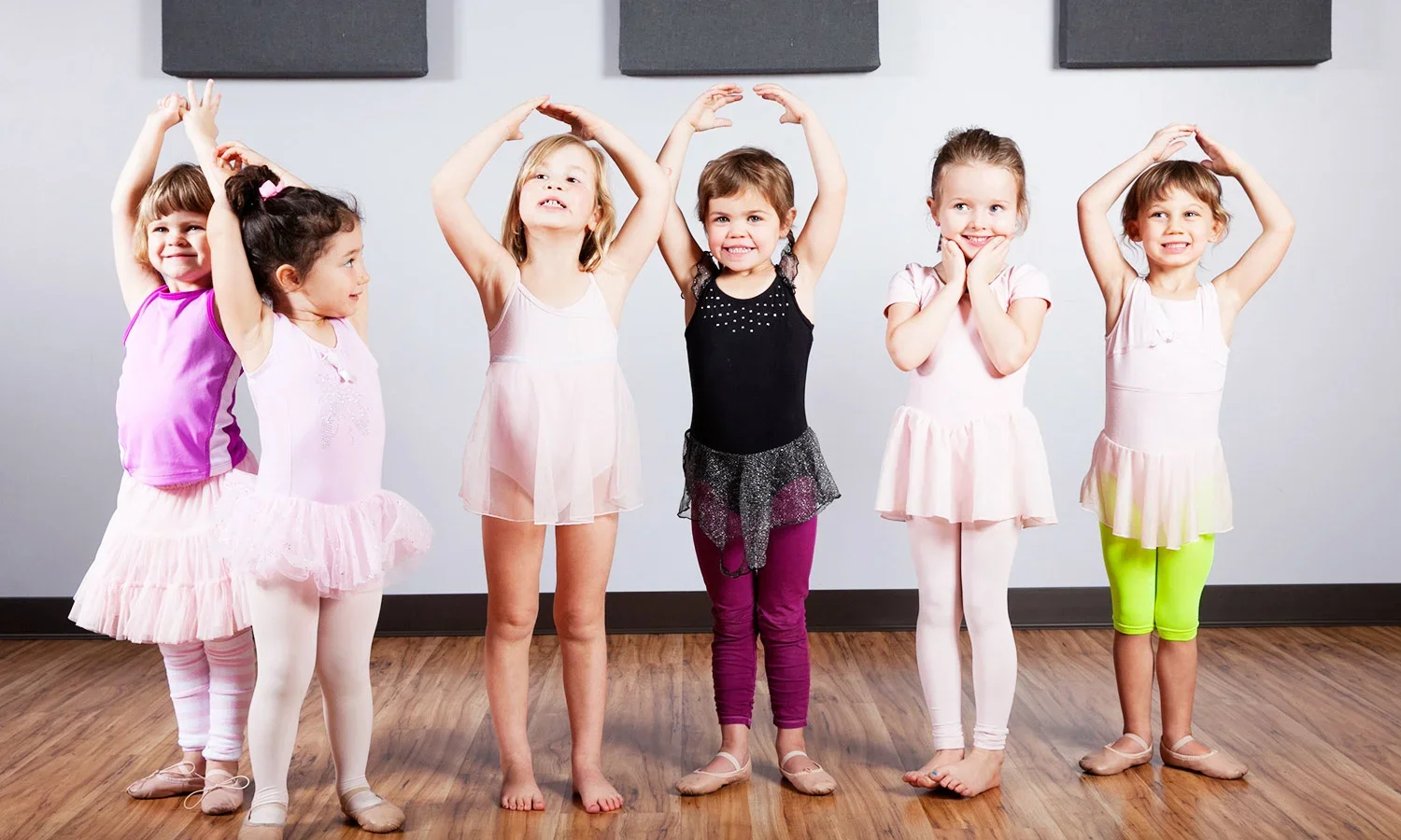 INVASION ALL STAR DANCE