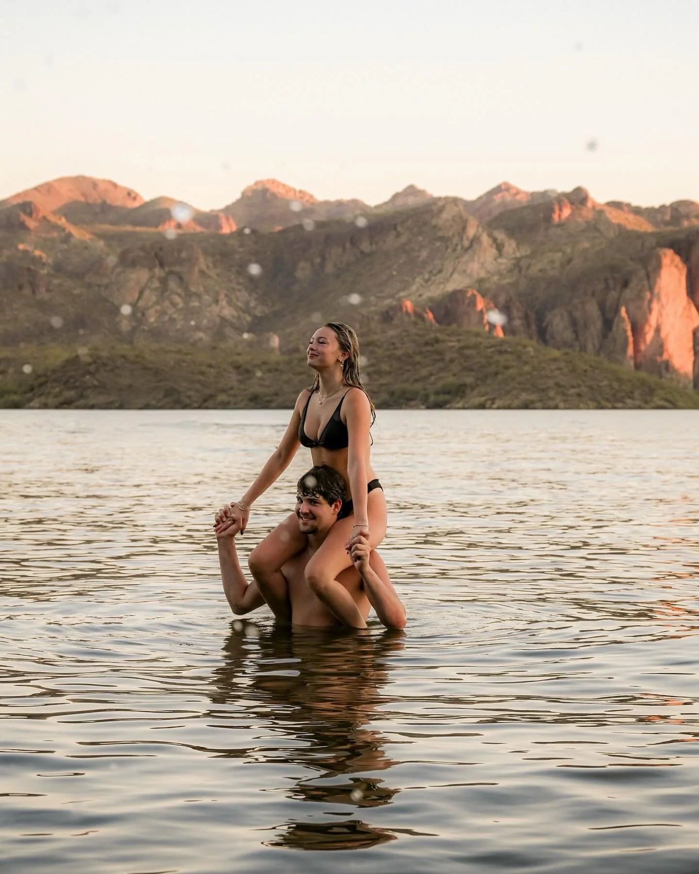 the perfect end of summer lake date 🍓🌞

#authenticlovemagazine #lakephotoshoot #swimmingphotoshoot #comingofagephotoshoots