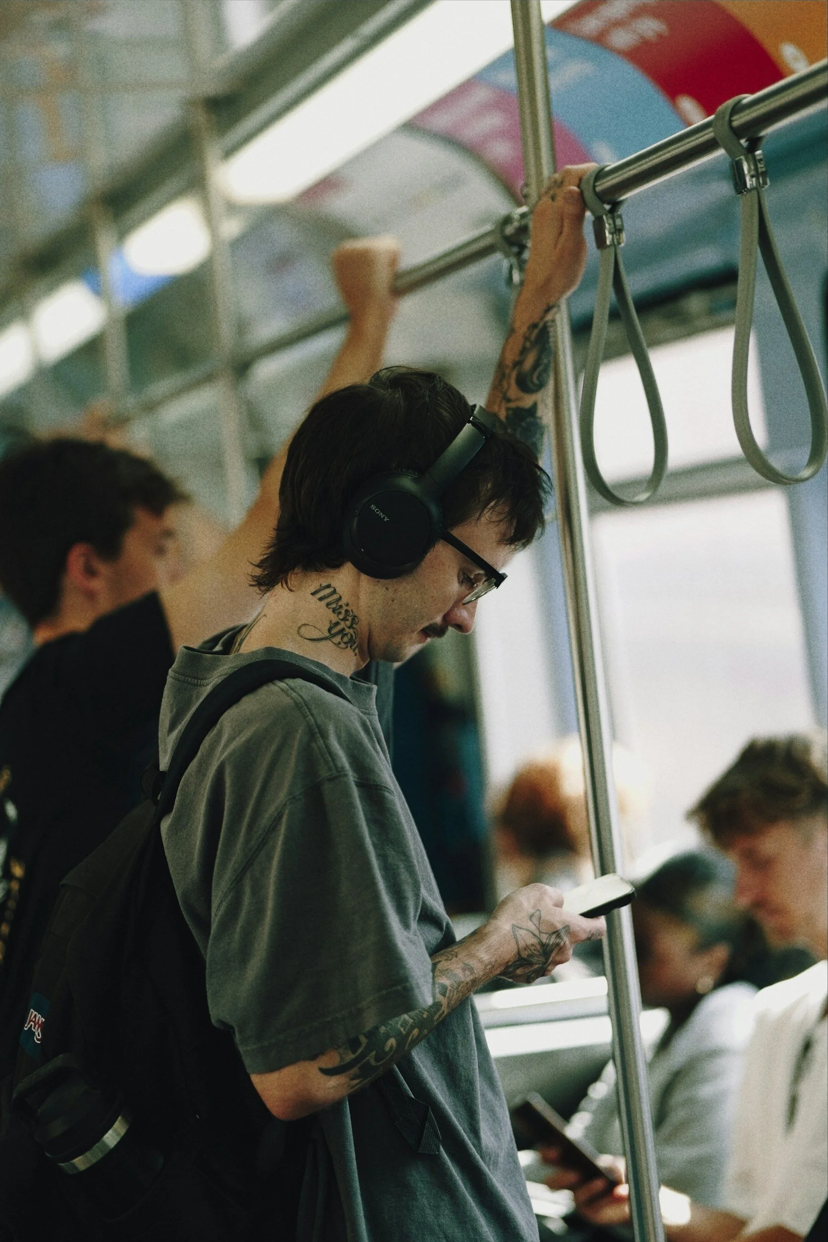 How Everyday Screen Time Can Affect Your Neck, Shoulders, Headaches, and Energy