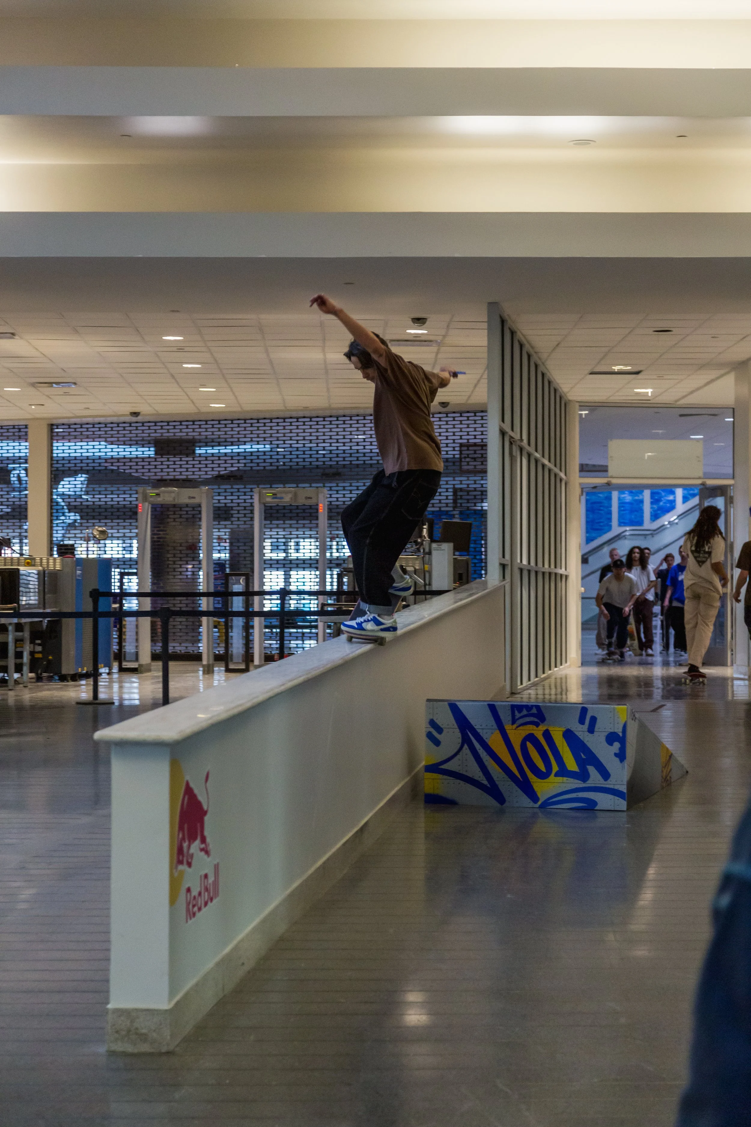 mikey-nosegrind.jpg