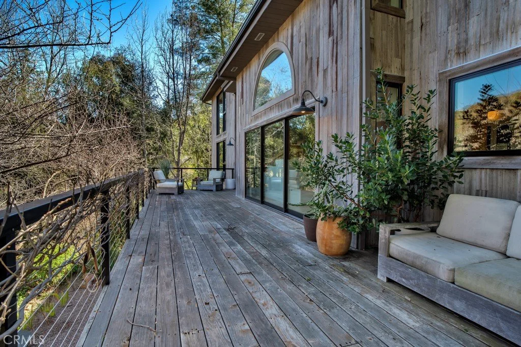 20555 Paradise ln pic 3.jpg