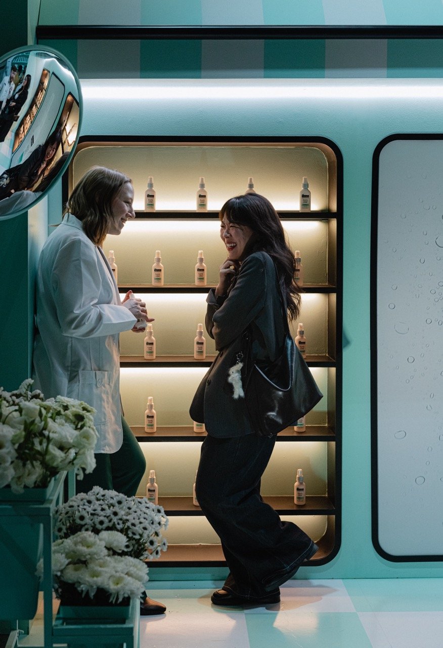 FourEyed_COLINA_NEUTROGENA_2-12-26_192 Large.jpeg