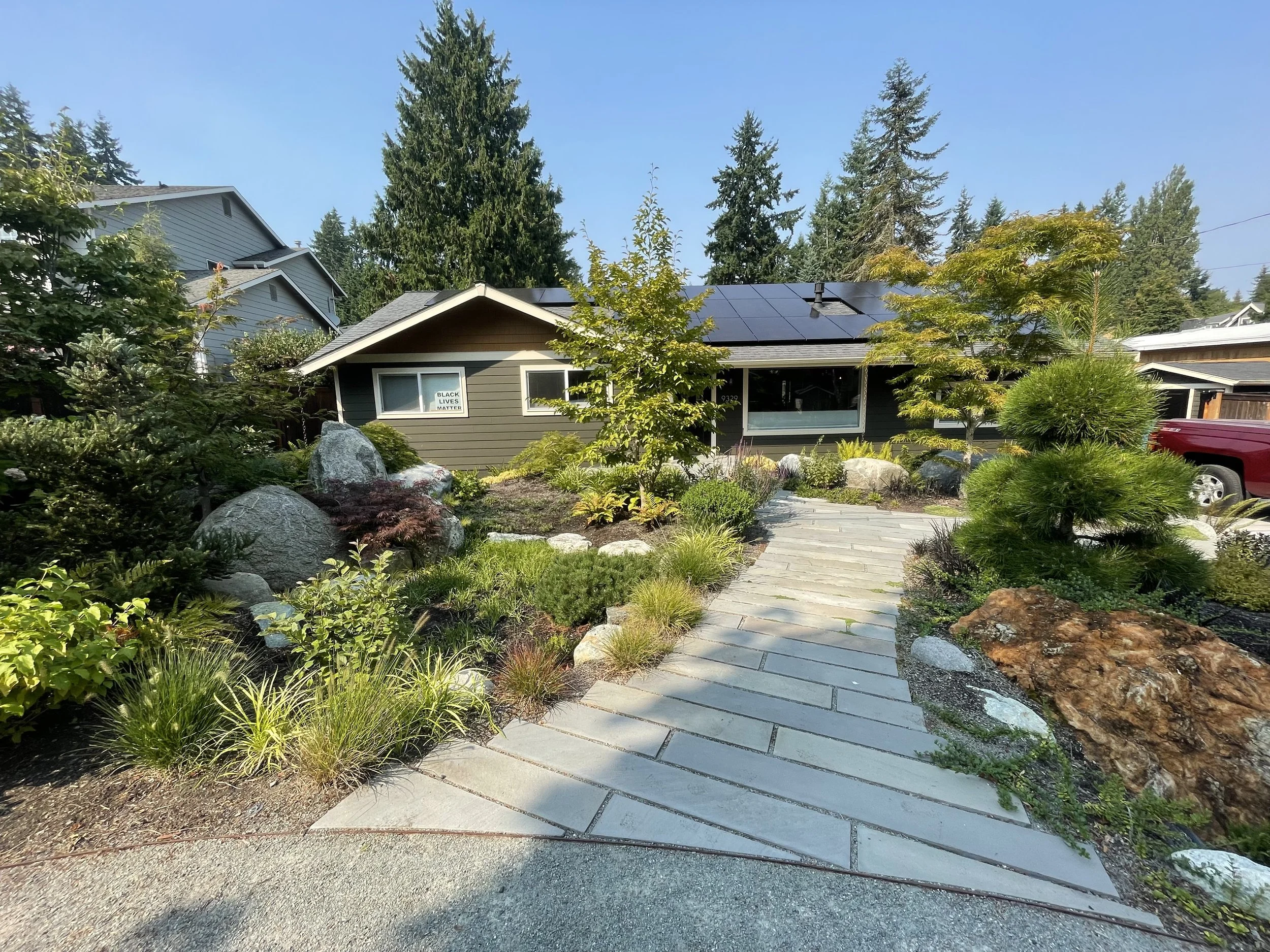 EDMONDS01.jpg