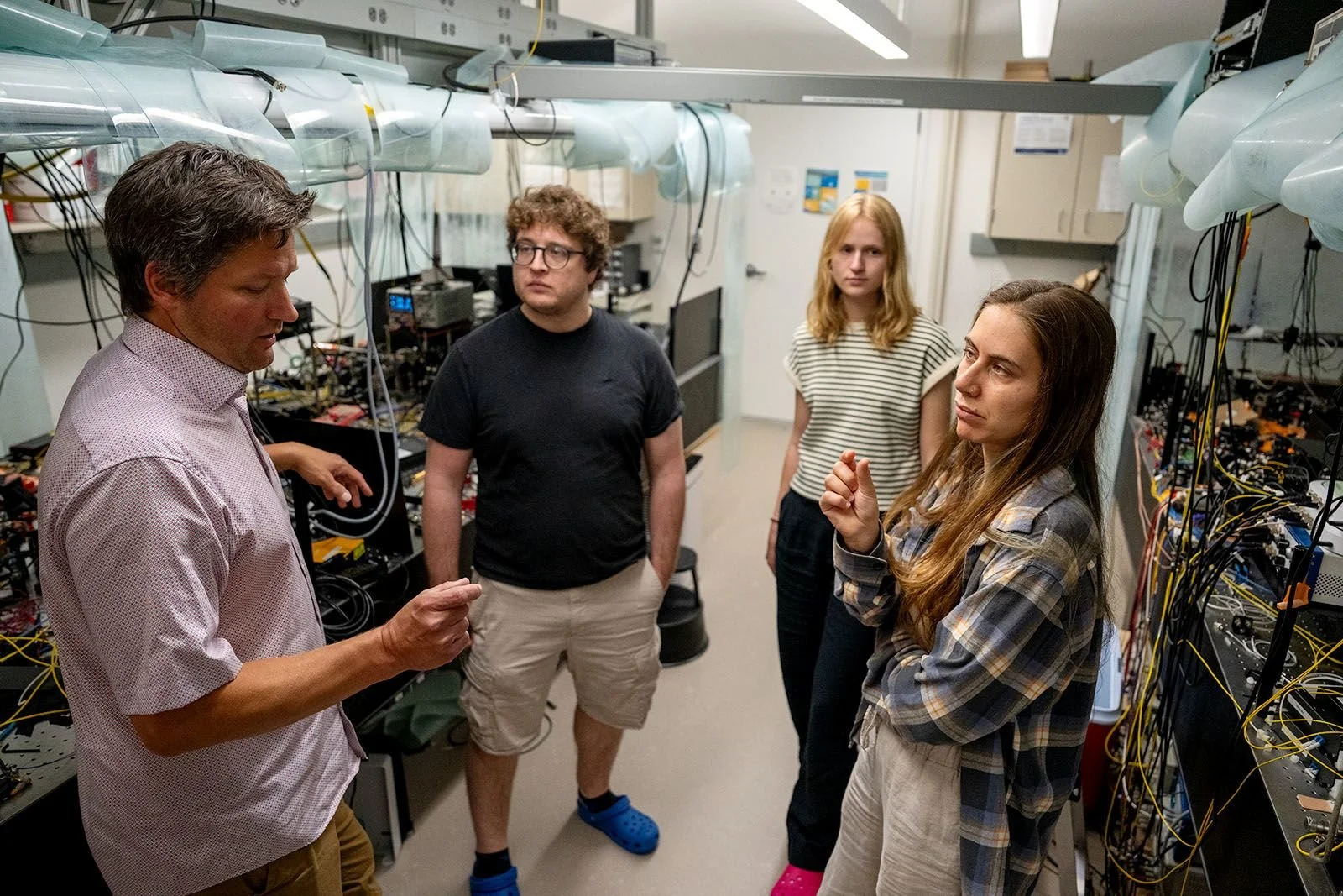 Press release: UO-led research team to advance quantum networking