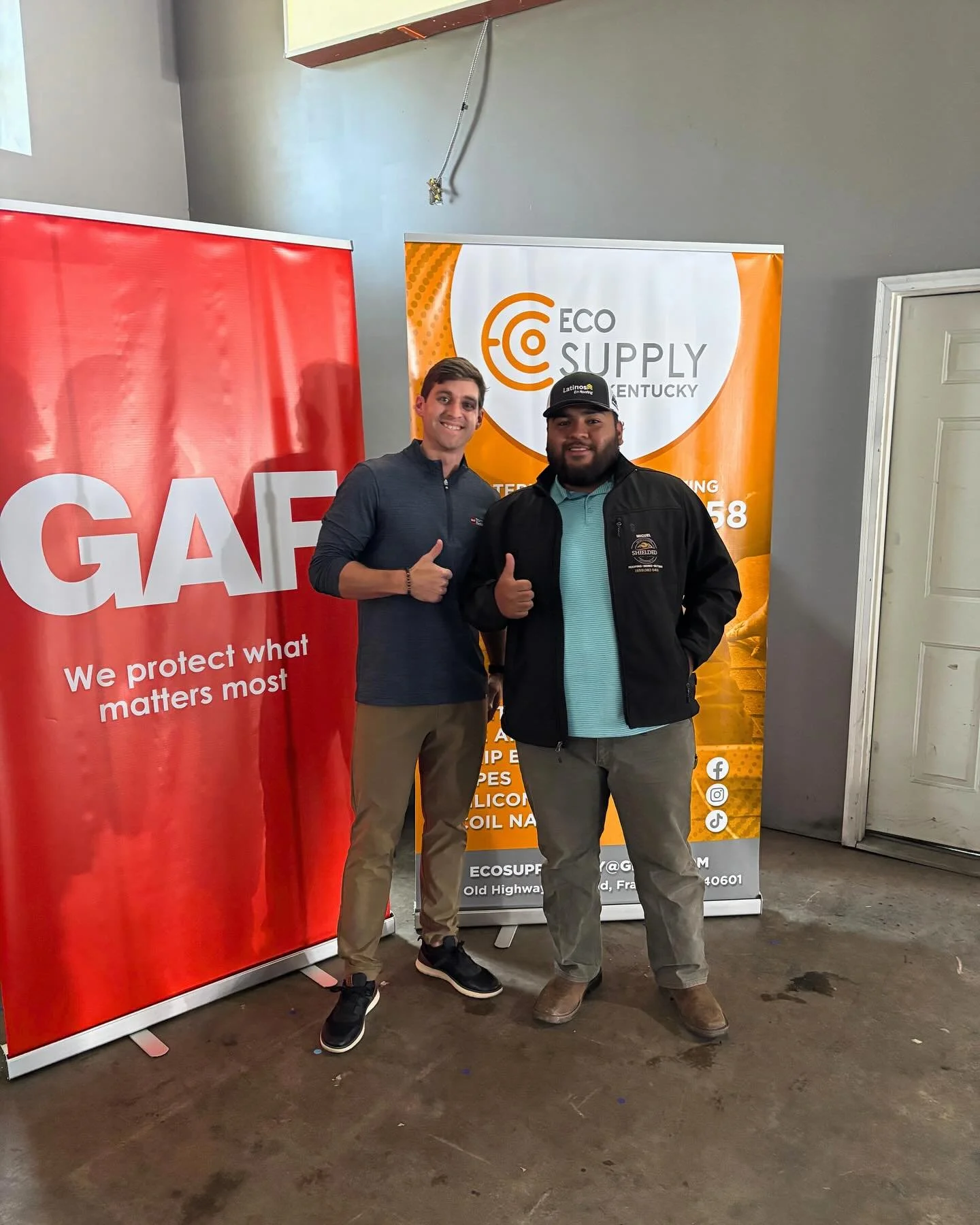 Rainy days = training days 😎

#GAF #LouisvilleRoofing #ShieldedConstruction