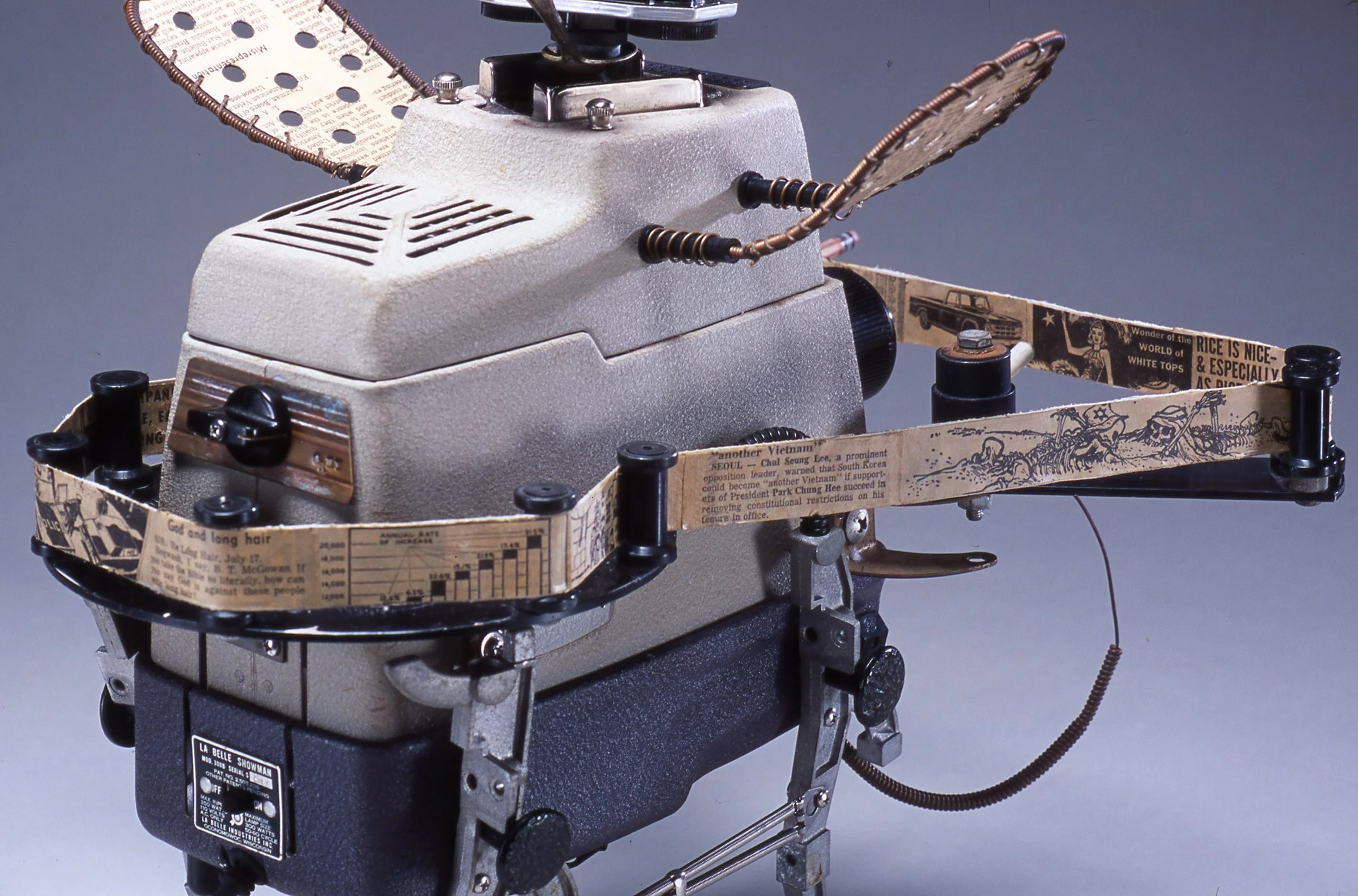 3 mediacracy_detail .jpg