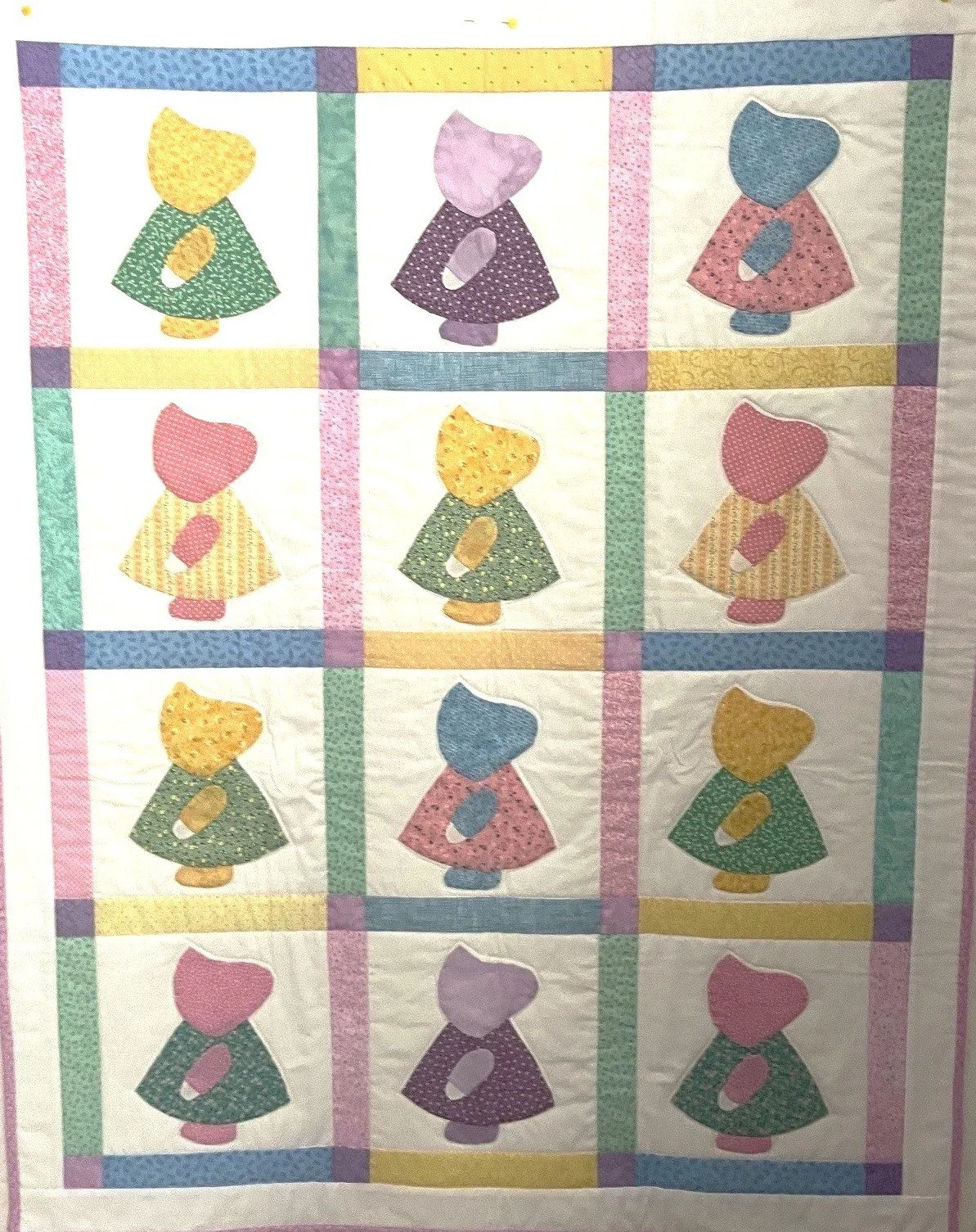 Bright Beginnings Quilt Raffle Drawing & Baby Quilt Display