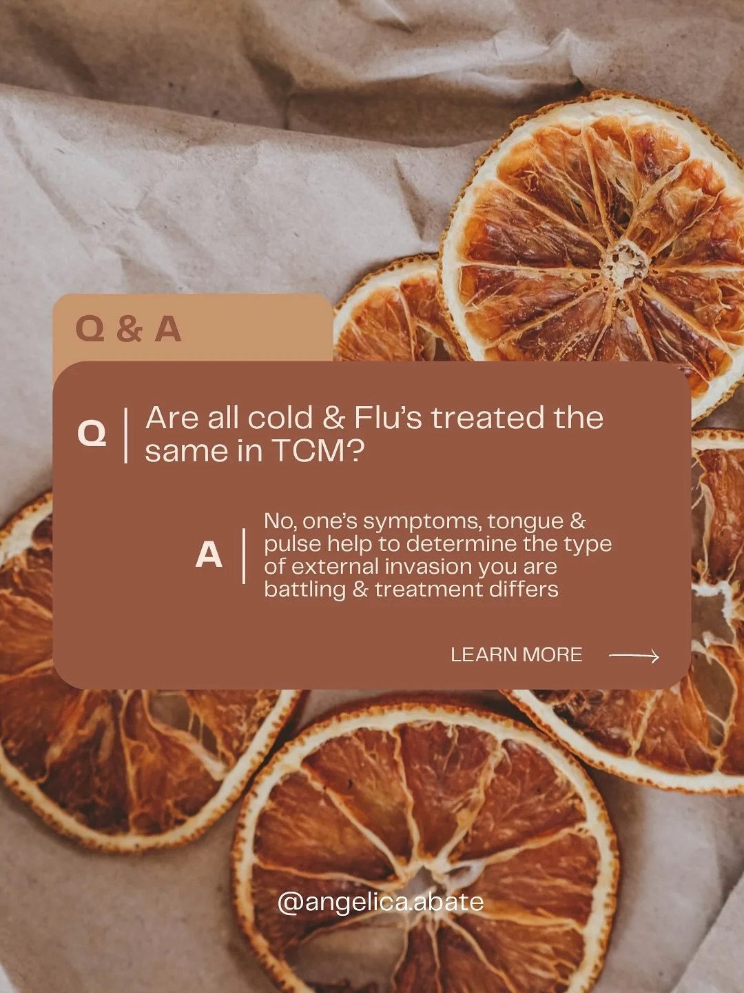 Did you know that in Traditional Chinese Medicine, not all colds and flus are the same? 👀
⠀
Your symptoms, tongue, and pulse reveal the type of external invasion your body is battling &mdash; whether it&rsquo;s Wind-Cold or Wind-Heat (or sometimes, 