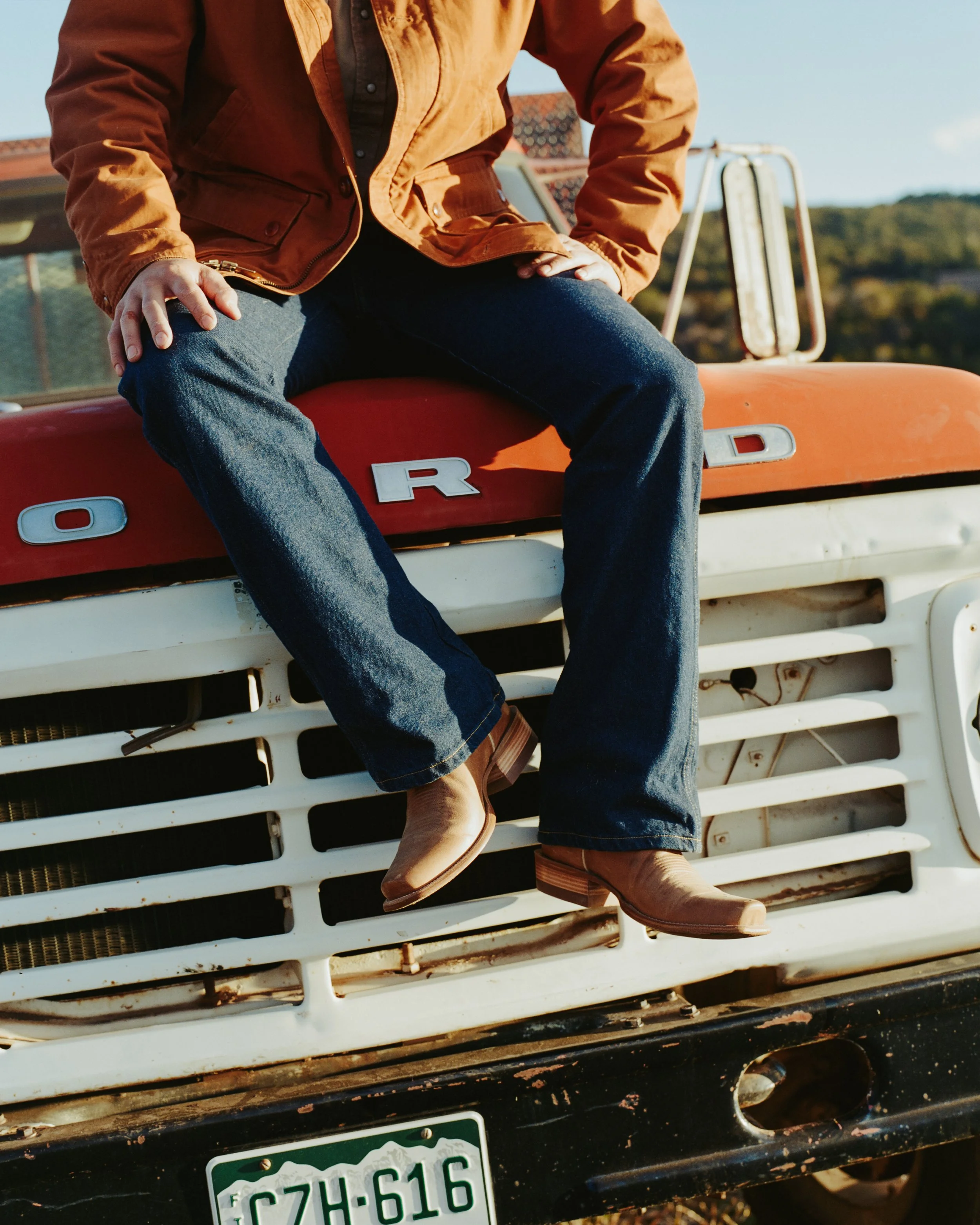 94240_KNI_001_02 (3).jpg