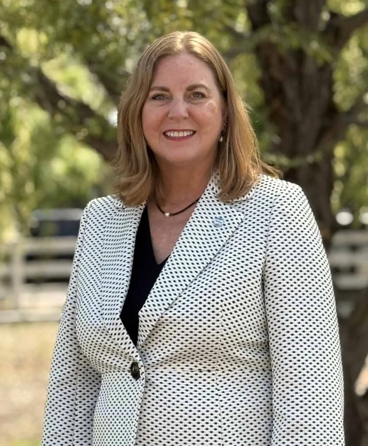 Board-Leona-McCoach.jpg