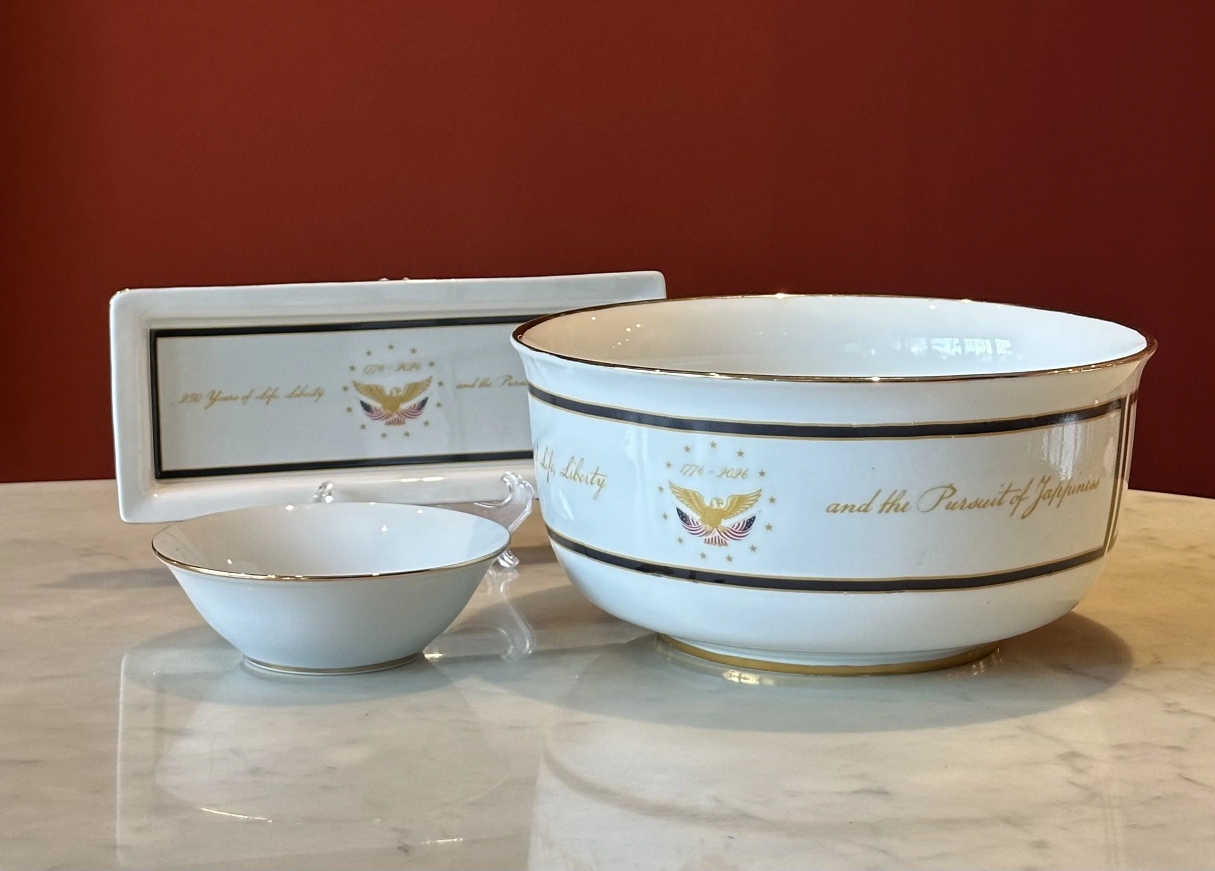 American themed Porcelain Bowls & Trays