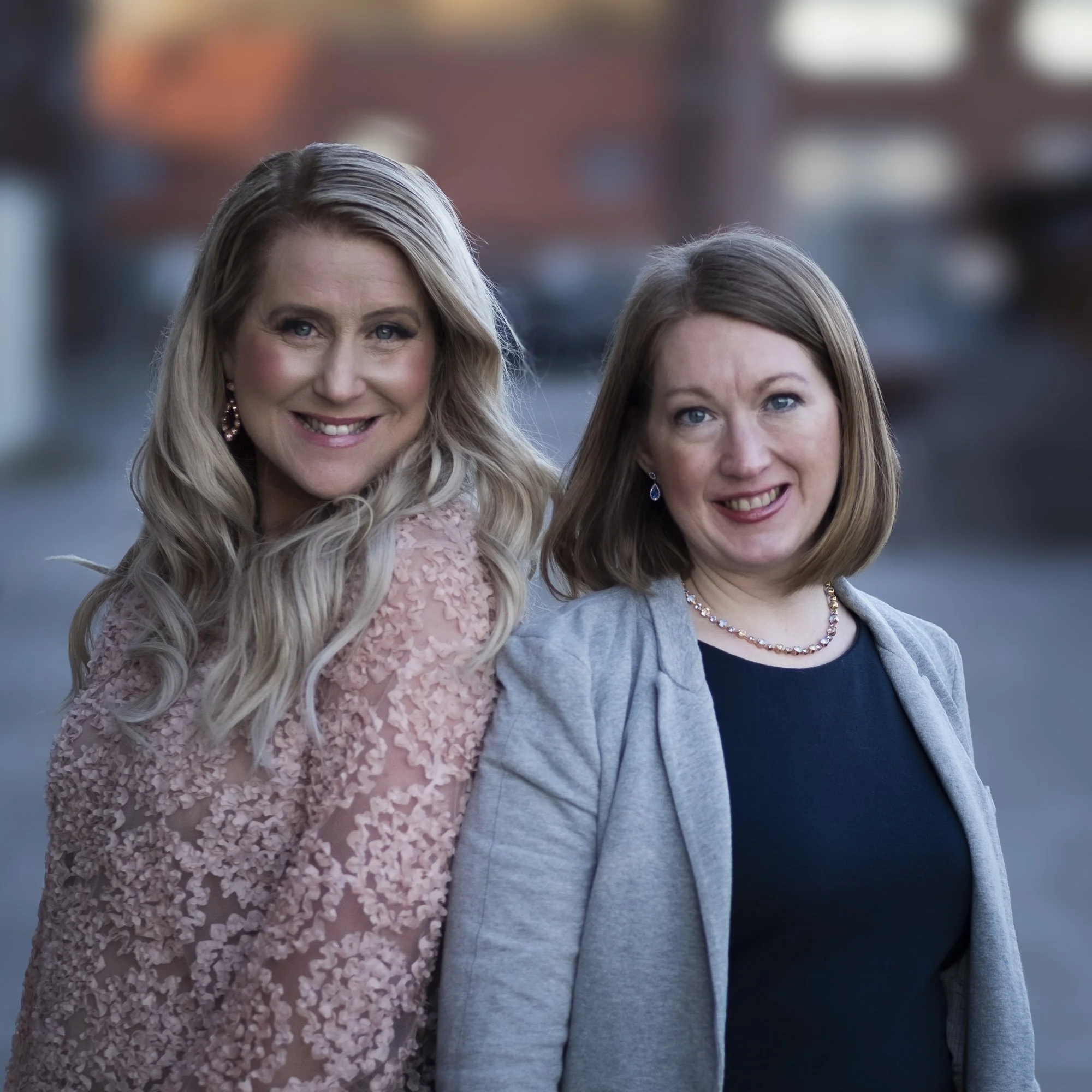 Porträttbild på Sara Lodén och Agnes Tejlerdal