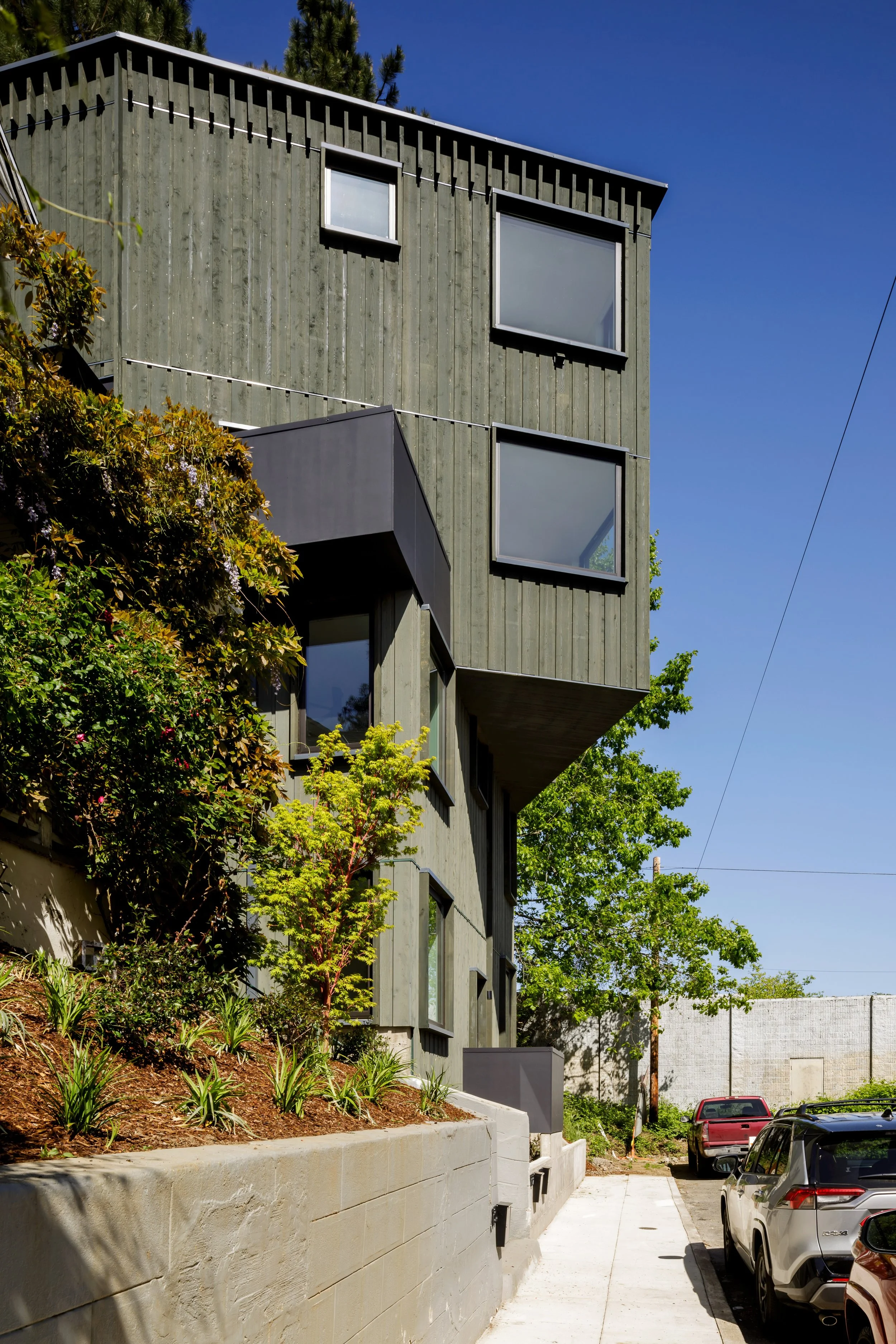 Outpost_20.jpg