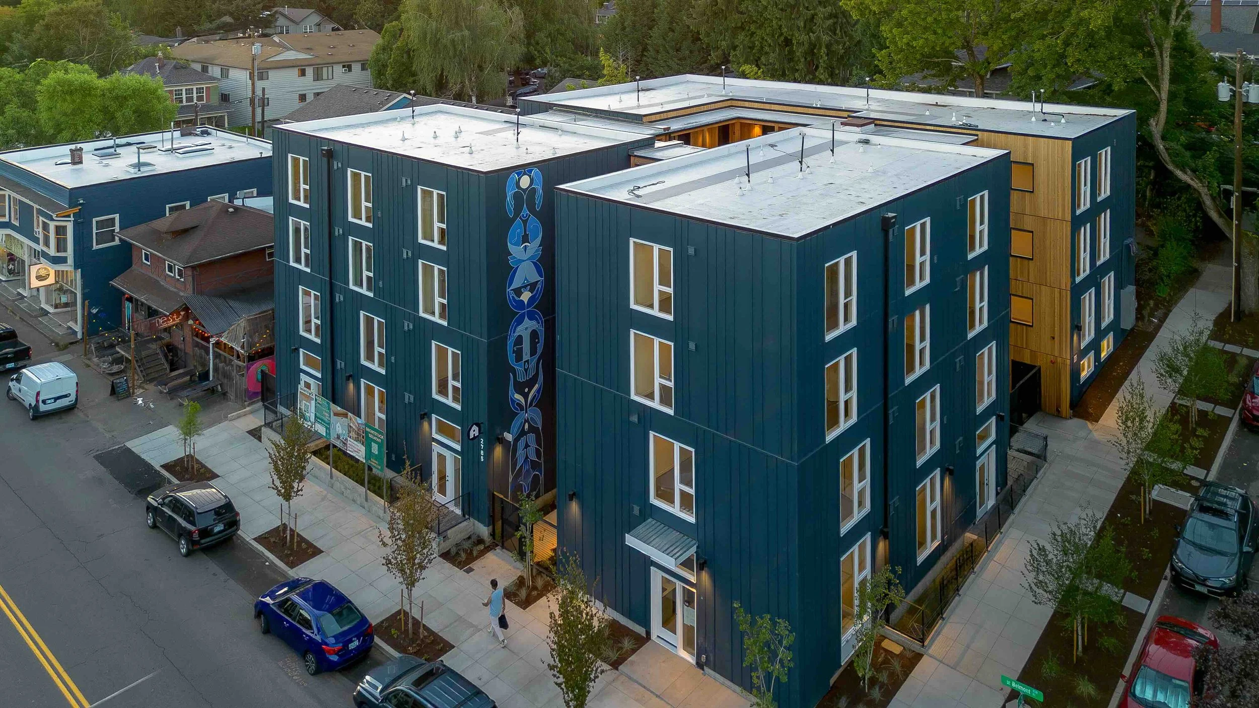 Shortstack Belmont Exterior_3.jpg
