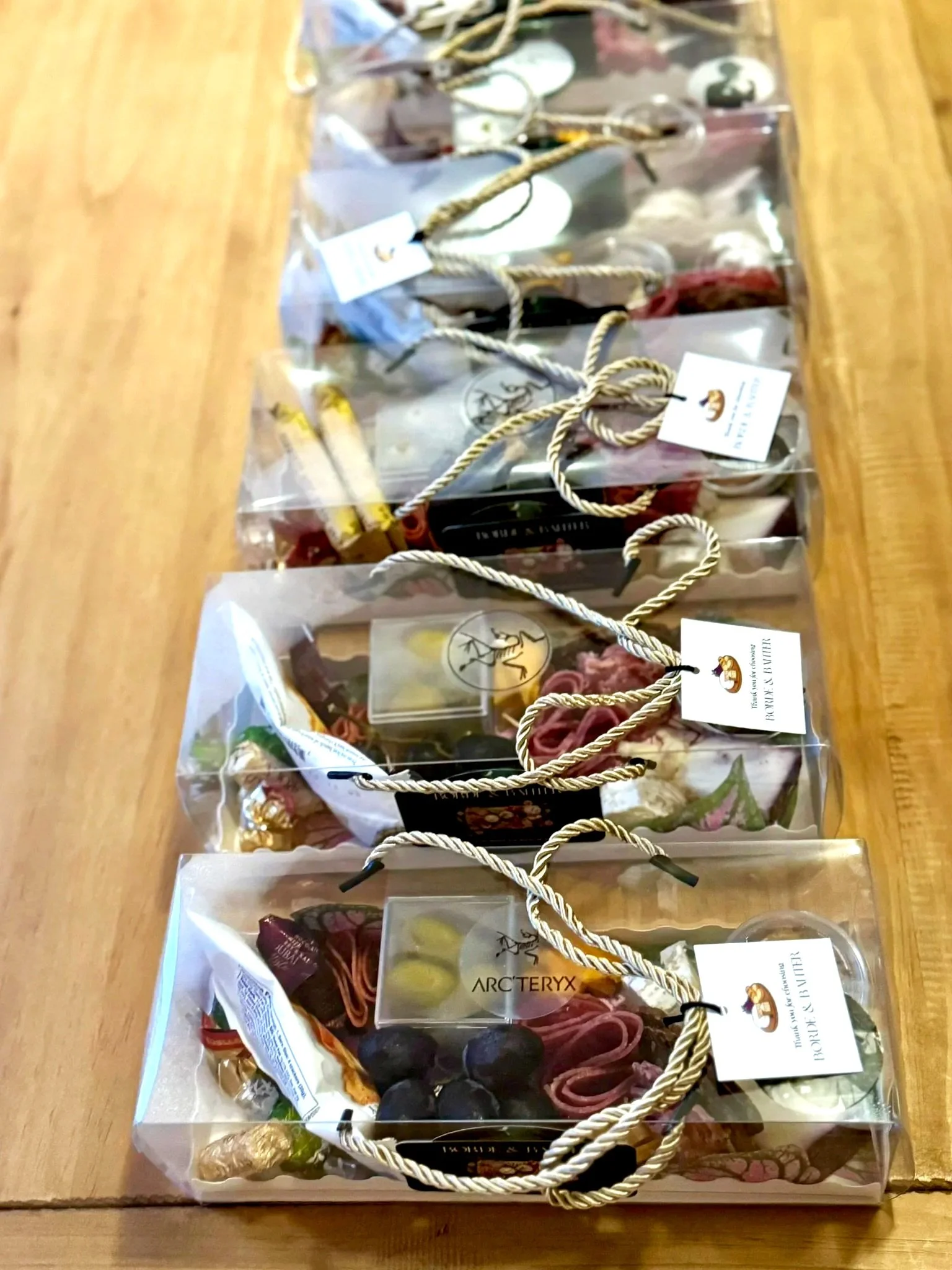 ClearIndividual Charcuterie Bento Lunch Boxes to go!