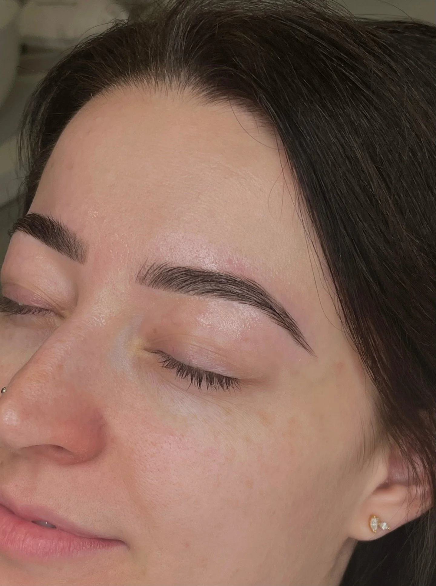 From shaping to waxing, tinting to threading, lamination to PMU &mdash; we&rsquo;ve got every brow service covered. Whether you&rsquo;re after subtle definition or a full transformation, our team makes sure your brows are always on point.

And here&r