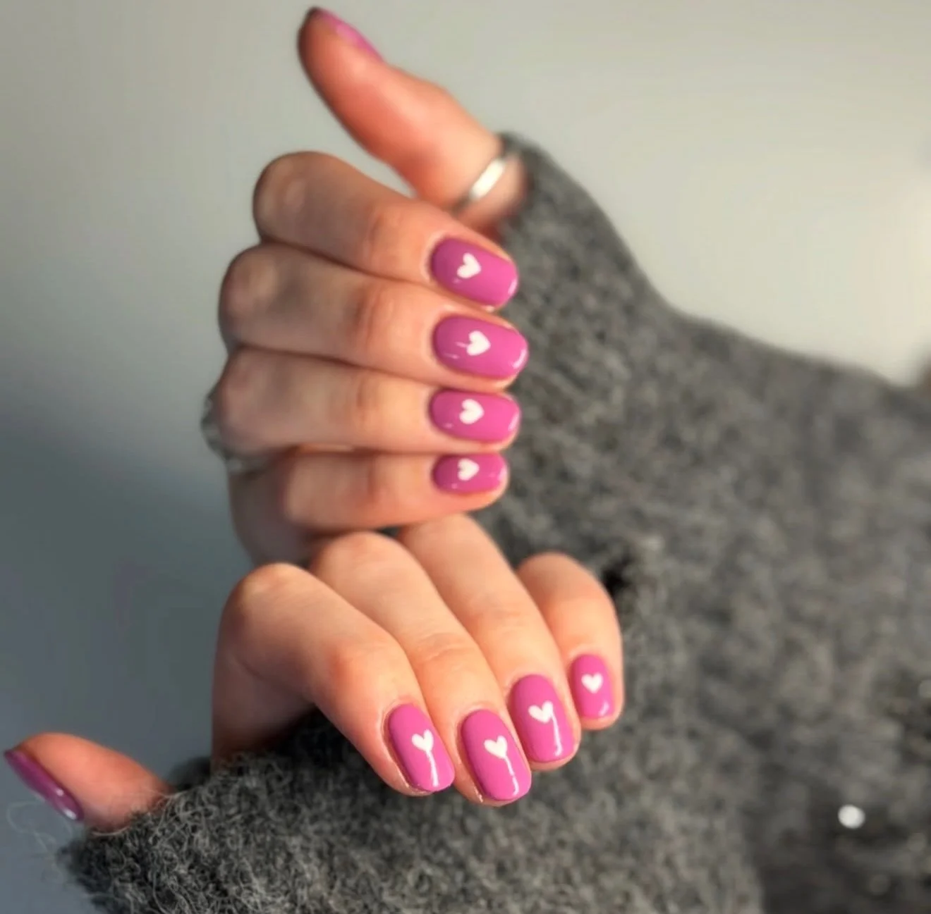 it&rsquo;s valentines week &amp; we are loving all the cutesy little nail designs that have been leaving the salon so far 👀❤️

by @nailsbychloed