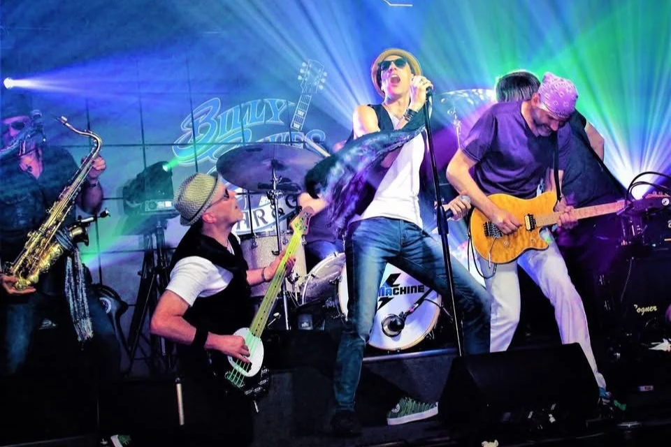 HIT MACHINE at Billy Blues Bar and Grill