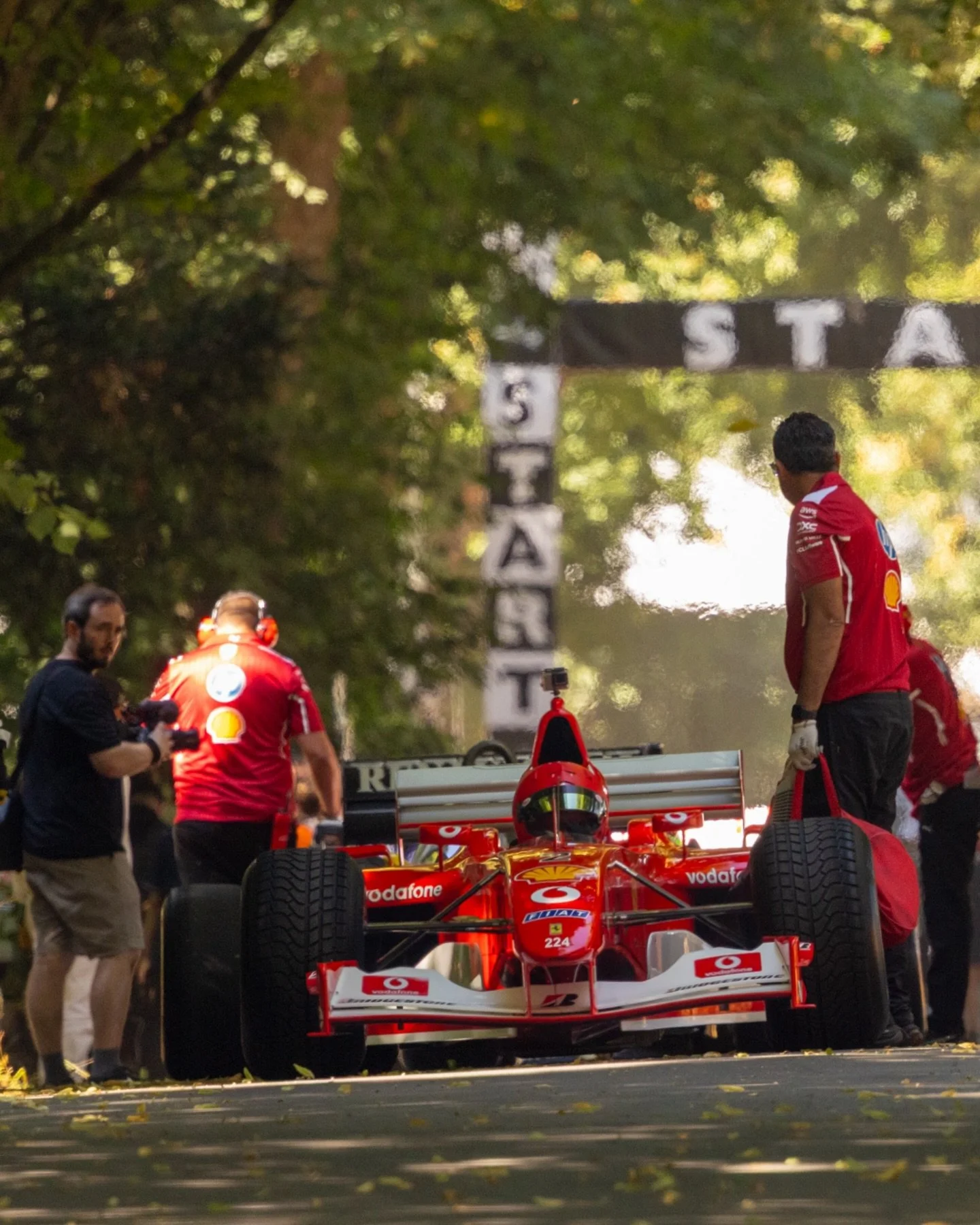 Second 2026 event booked. One of my favourites of the last few years. Who else is going to Festival of Speed?

@fosgoodwood 
@shminkybob 

#car19 #motorsport #motorsportphotography #motorsportphotographer #racecar #racingcar #racingcars #canonmotorsp