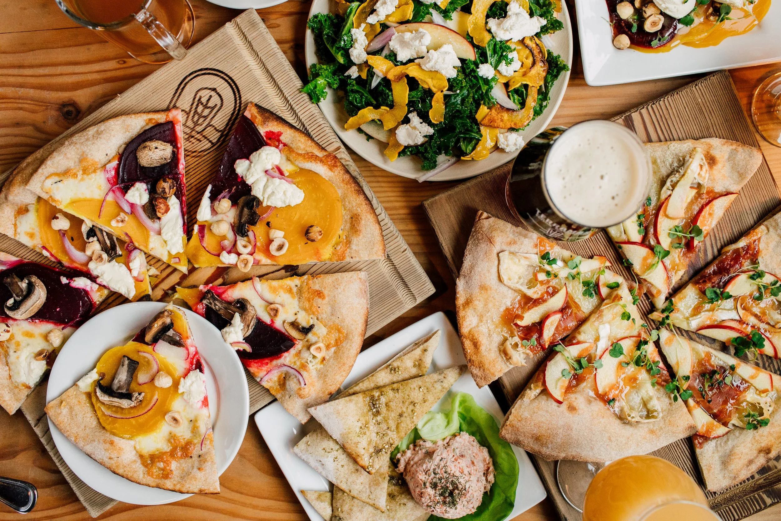 Terramar brewing pizza party restaurant photography seattle food photographer