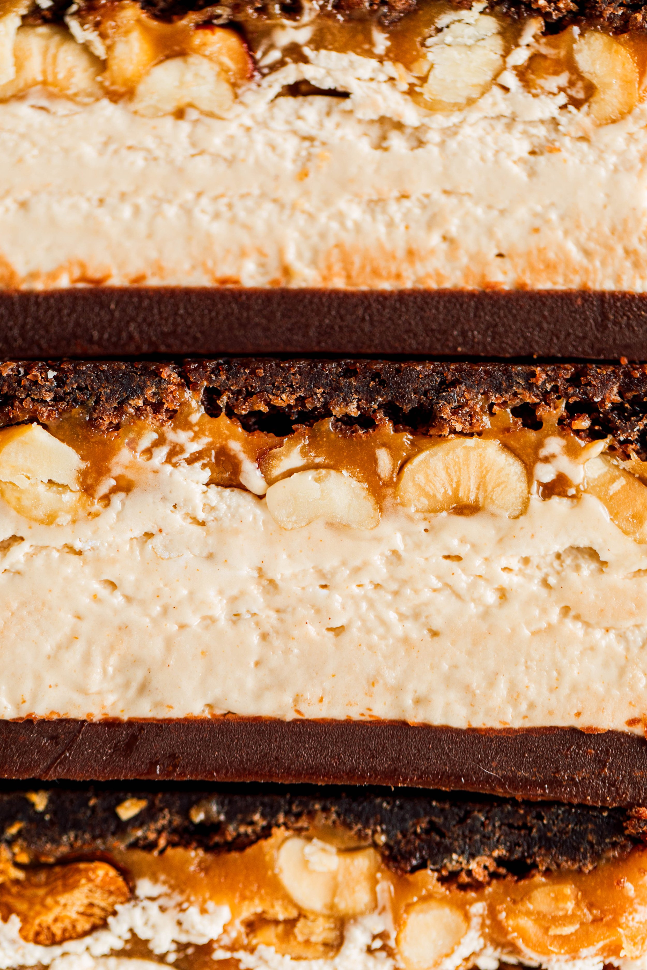 macro snickers brownie bakery dessert photography peanuts chocolate caramel seattle restaurant photographer