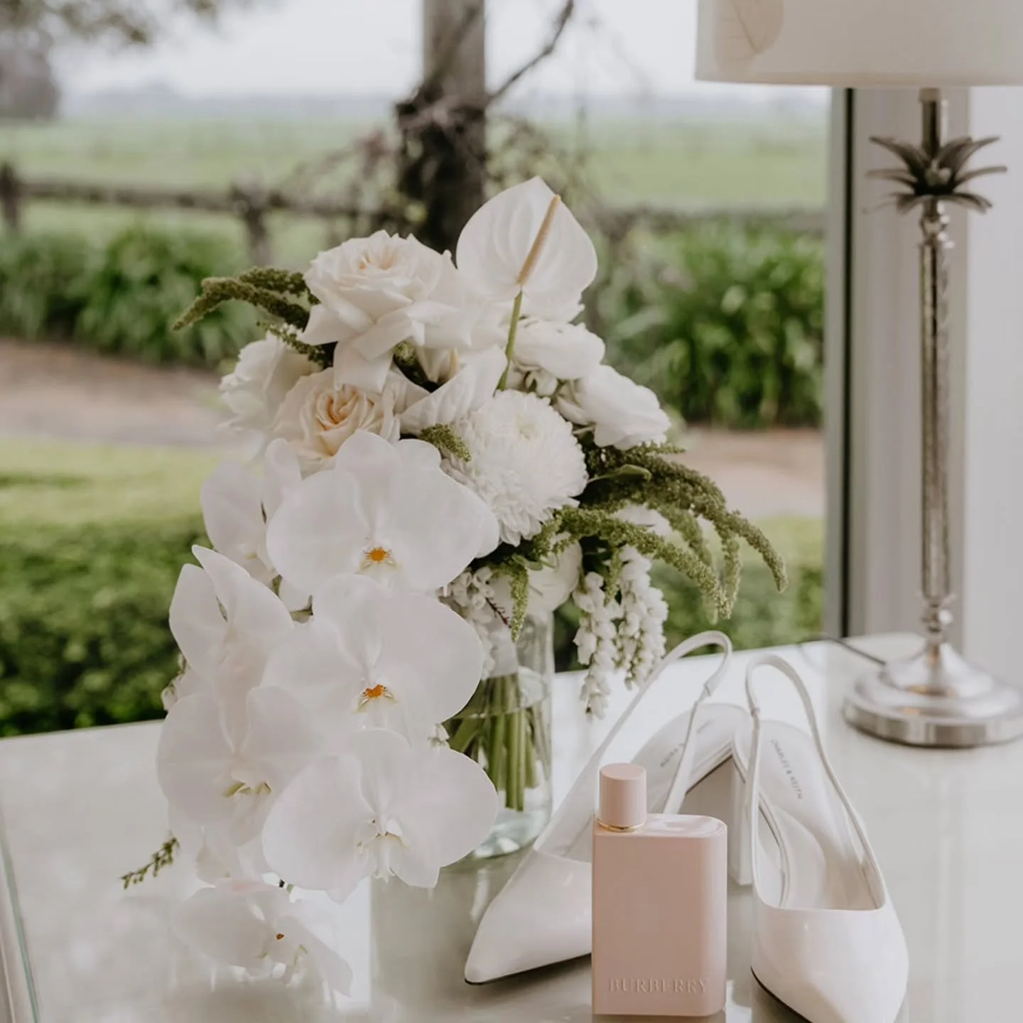 Monique 🤍🤍 
.
.
.
#danikabellflorist #weddingflowers #bridalbouquet #weddingphotography #bridalparty #bride #phalaenopsisorchid #roses #anthiriums #southcoastwedding #southernhighlandswedding #terarahouse #weddingstyling #florist #weddingflorist #s