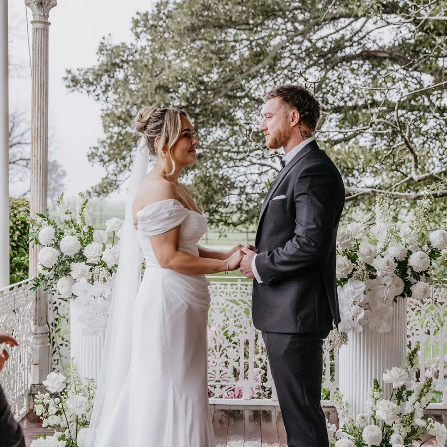 The weather wasn't on our side for Monique & Tom's Wedding but that didn't dampen the setup or the celebrations. We moved the Ceremony to the beautiful verandah @terrarahouse overlooking the stunning gardens. It looked so beautiful & everyone