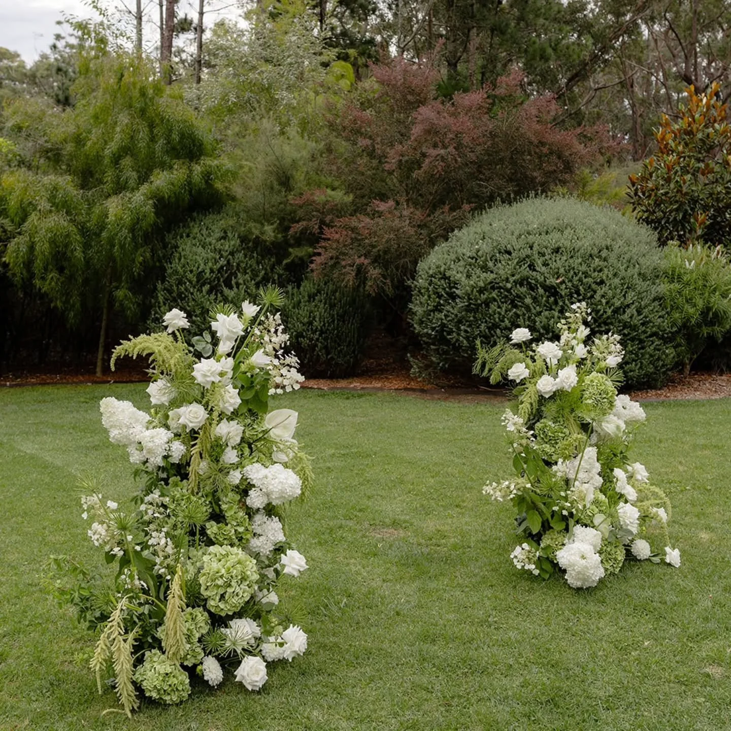 Free-standing floral columns are such fun to make! 
Looking for something other than a traditional arbour, these are for you! 
And an added bonus, they can be re-purposed to the reception space so nothing goes to waste! 
.
.
.
#danikabellflorist #cer