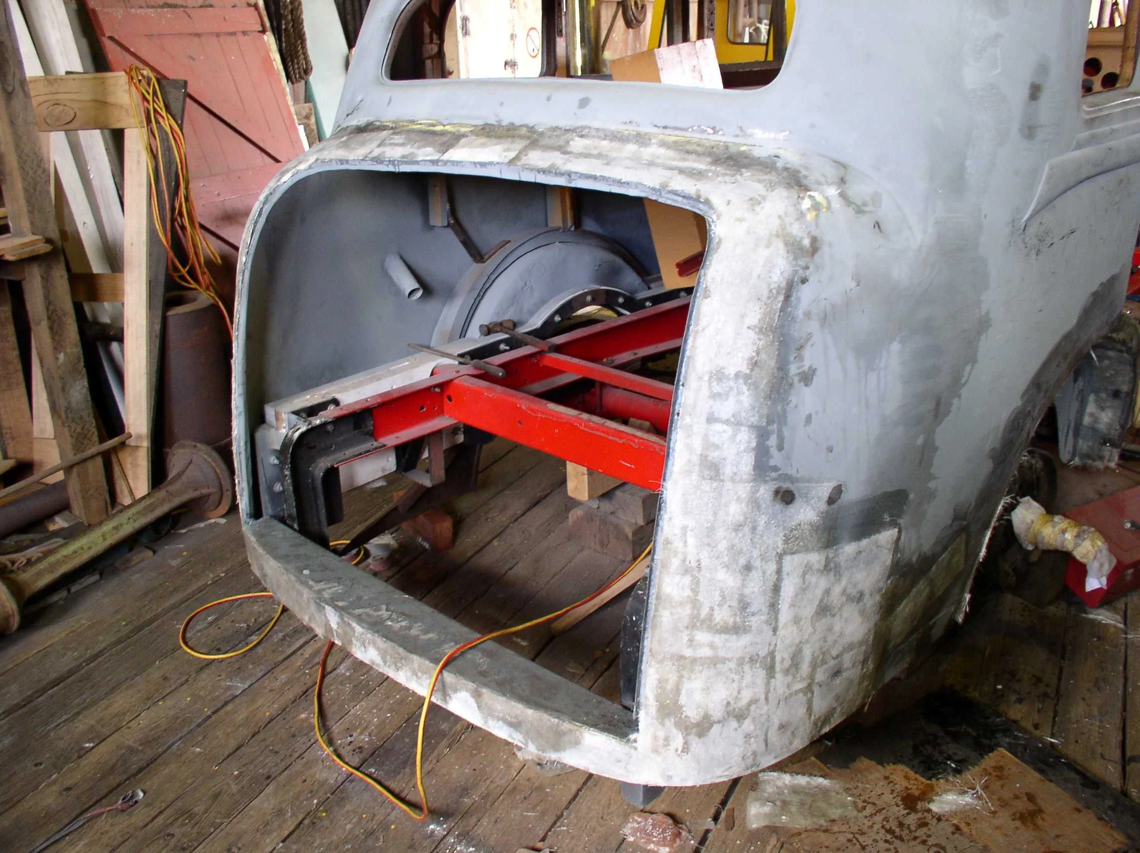 body work continues on the dodge boot.JPG