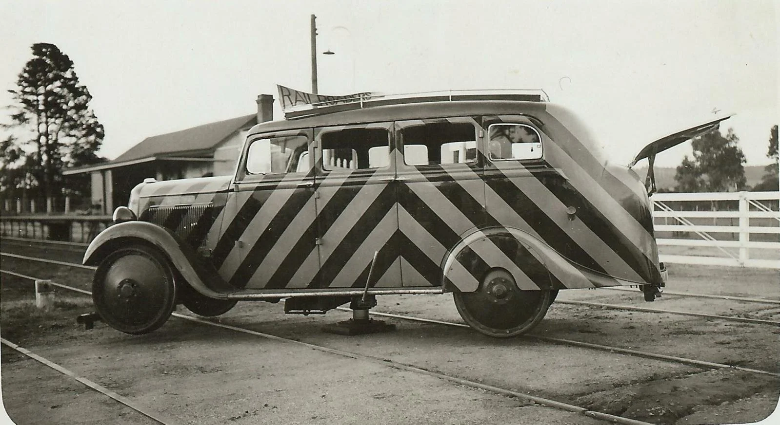 Dodge PMM early 1950s.jpg