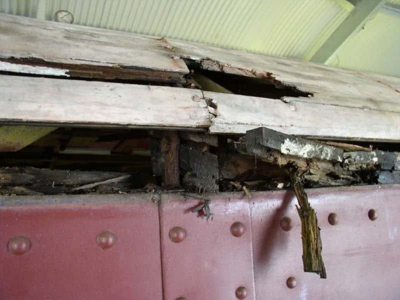stuffed roof on 63.jpg