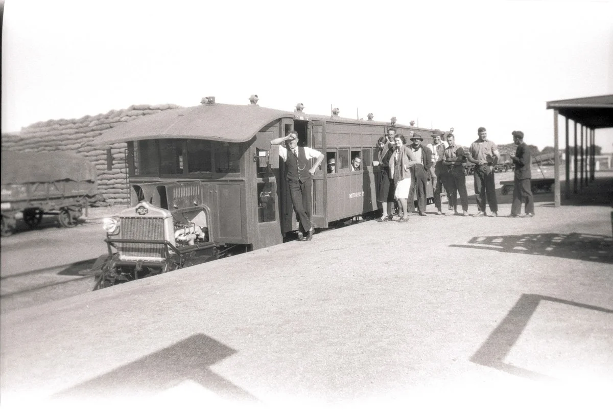 AEC and trailer at wycheproof.jpg